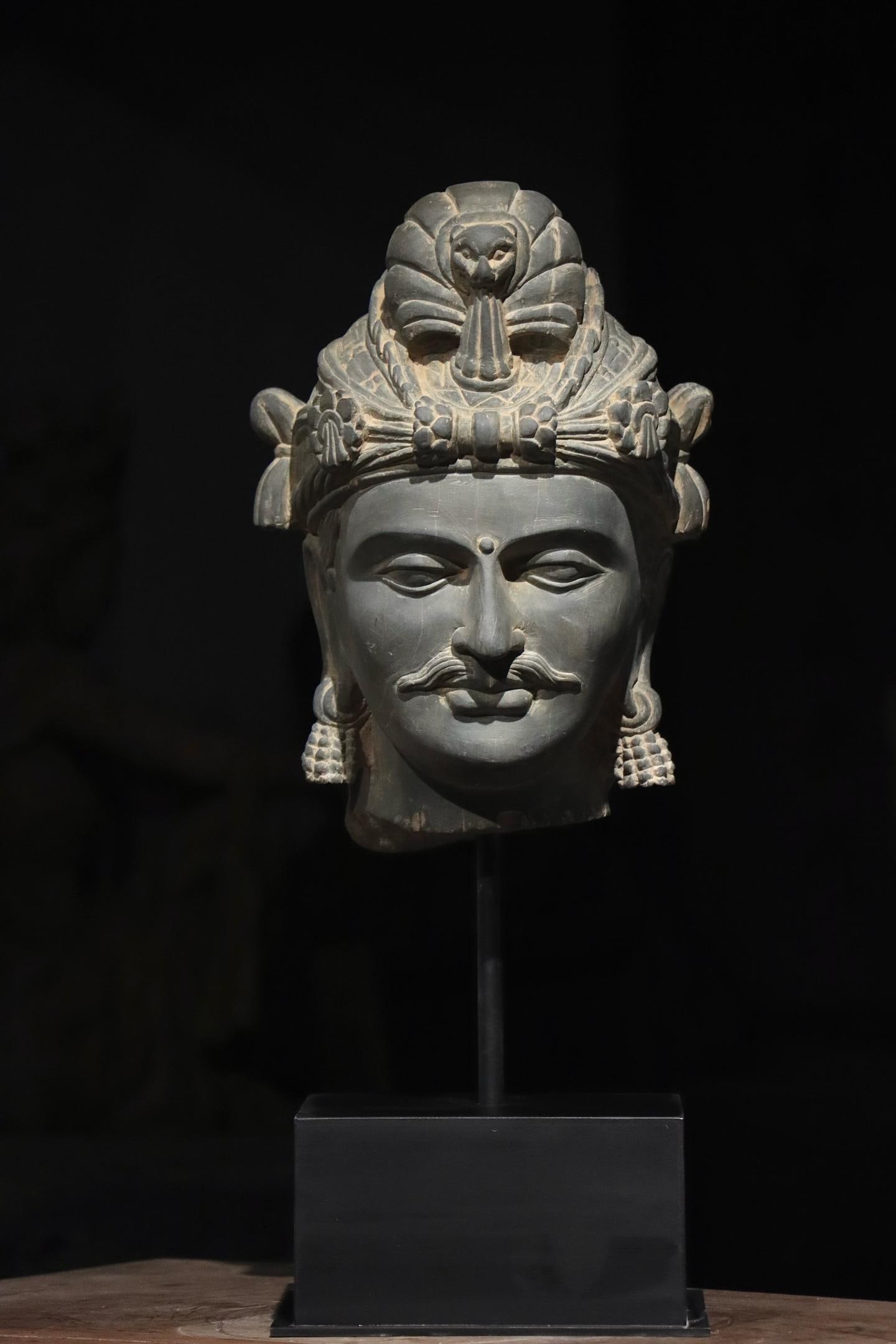 2ND-3RD CENTURY, GANDHARA SCHIST BODHISATTVA HEAD (1 of 9)