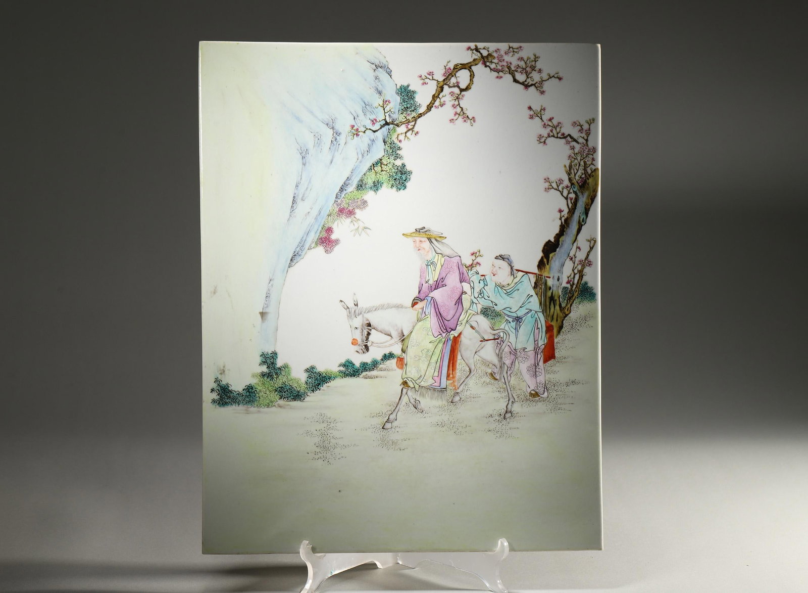 QING DYNASTY FAMILLE ROSE FIGURAL STORY PATTERN PORCELAIN PLAQUE: Length 39cm Width 30cm