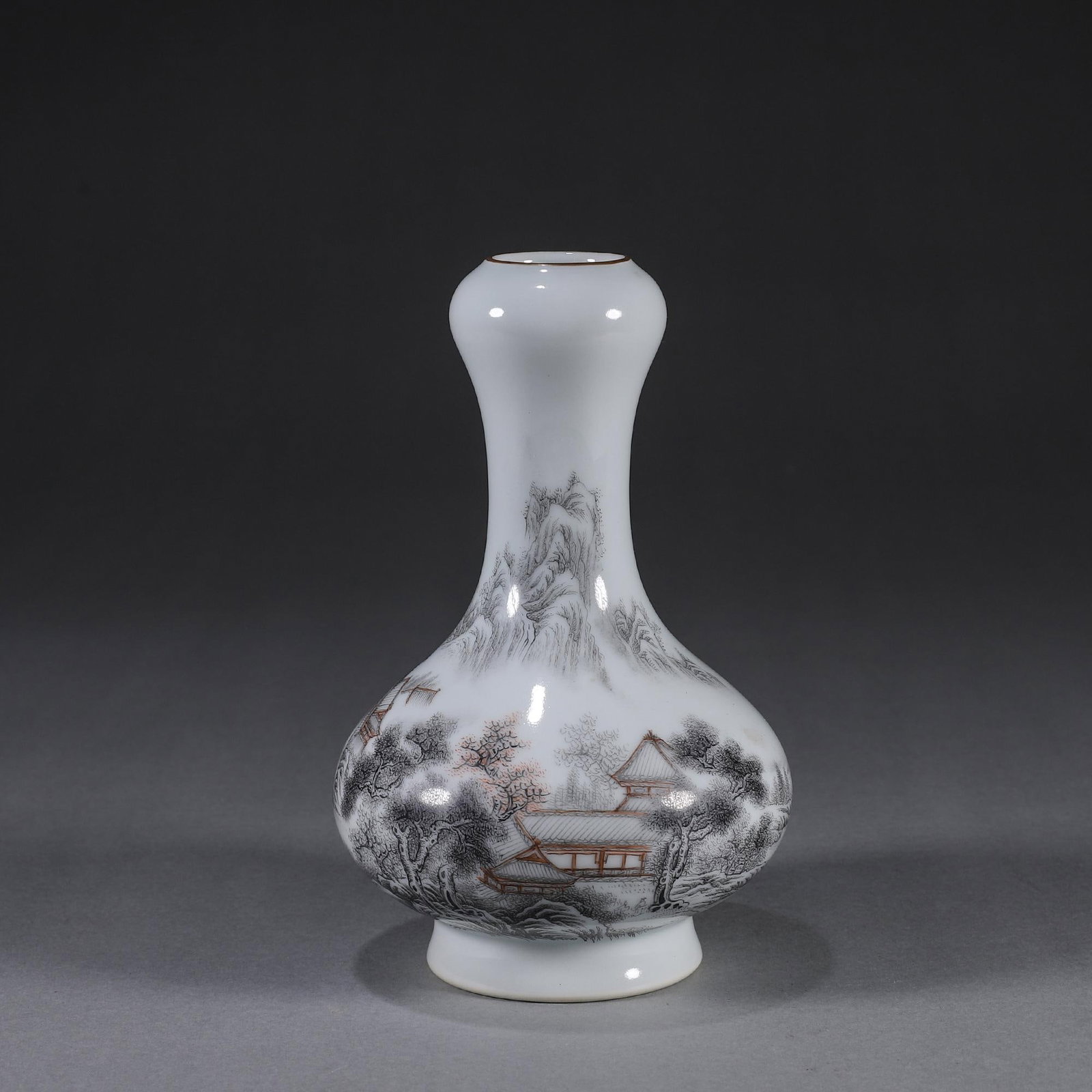 QING DYNASTY INK ENAMEL GARLIC-MOUTH VASE WITH LANDSCAPE SCENERY: D: 9cm H: 14cm WT: 250g