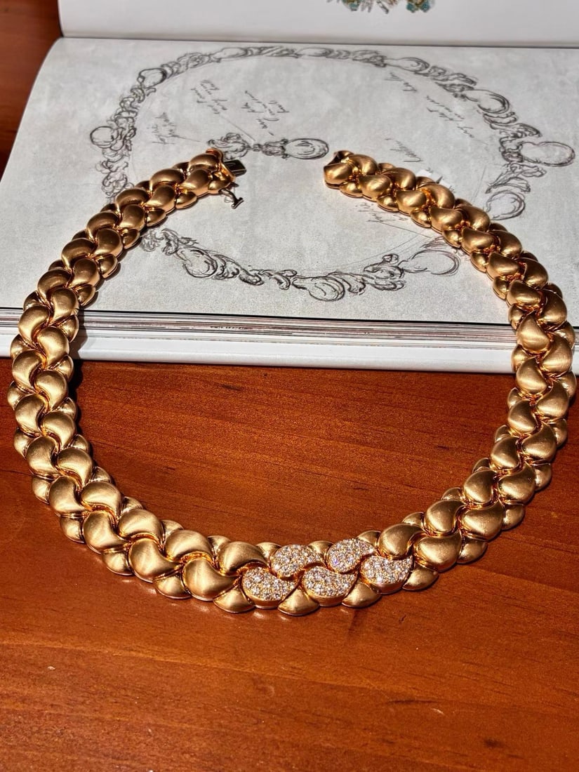 CASMIR KASHMIR ANTIQUE DIAMOND NECKLACE: Weight: 171.9g, length: 41cm, chain thickness: 16mm