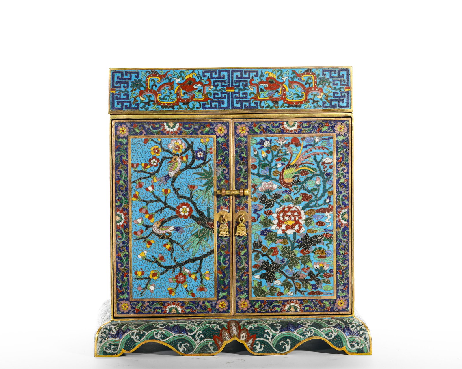 A BRONZE CLOISONNE ENAMEL FLOWER-AND-BIRD PATTERN STANDING CABINET MADE DURING THE QIANLONG PERIOD: H:30cm (11.81in) W:30cm (11.81in) Weight:7320g (16.14lb)Mini cloisonne storage cabinet marked Qianlong Nian Zhi, decorated with phoenix, plum blossom and dragon cloisonne enamel.