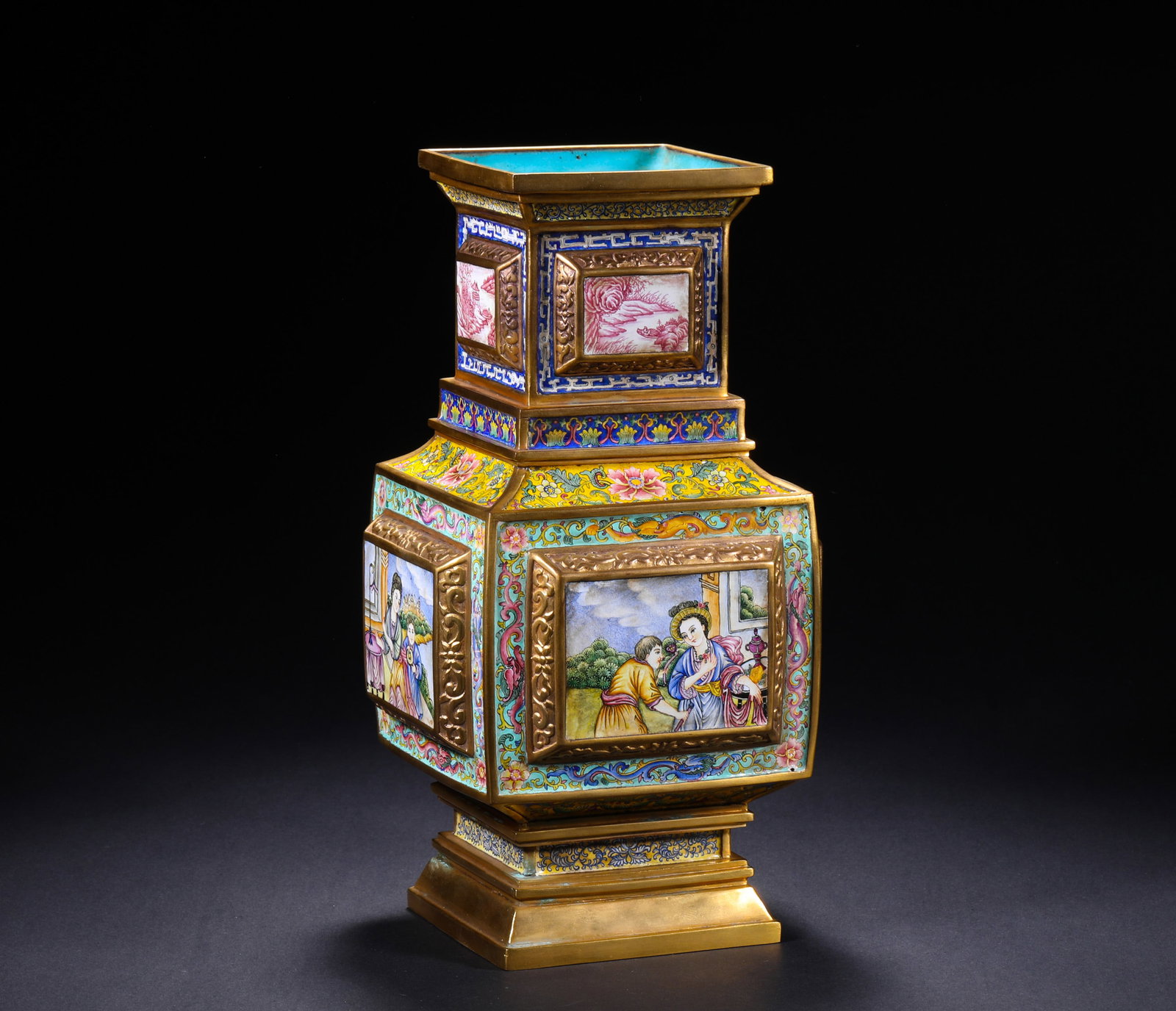 QING DYNASTY QIANLONG COPPER-PAINTED ENAMEL SQUARE VASE: ########################################################################################################################################################################################################