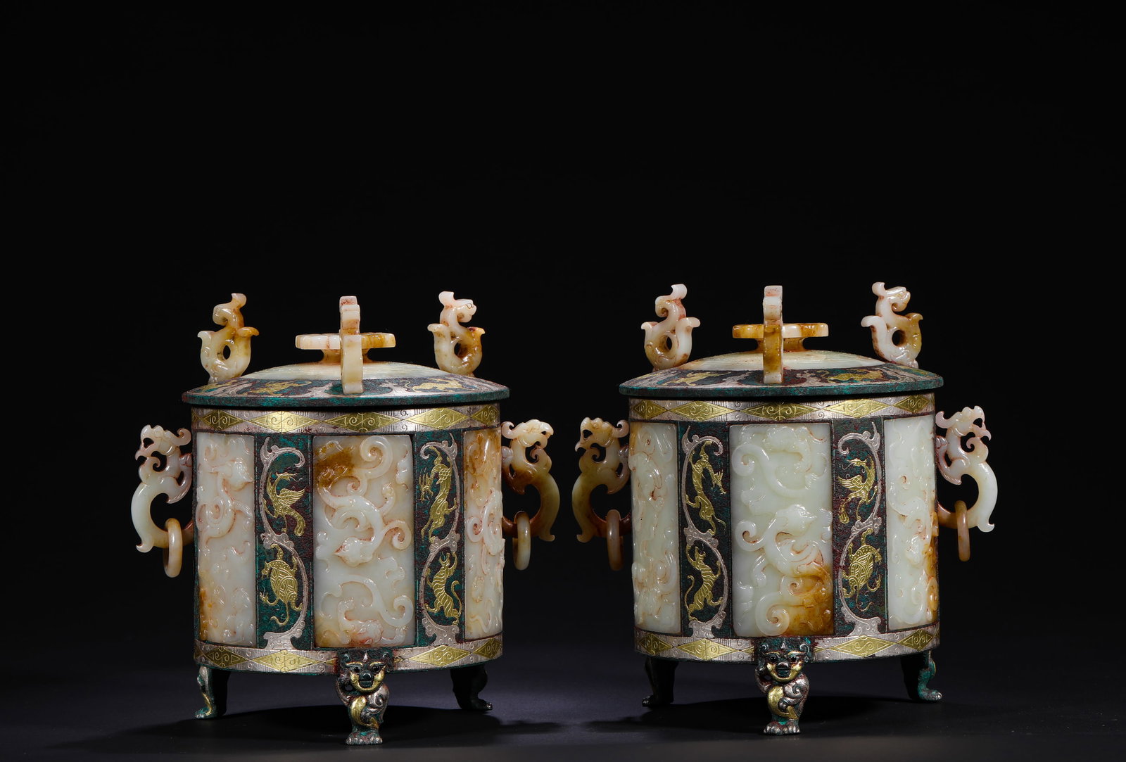 HAN DYNASTY COPPER CUVER GOLD AND SILVER, INLAID WITH HETIAN JADE DRAGON PATTERN RITUAL CUPS: H:13cmD10:cm