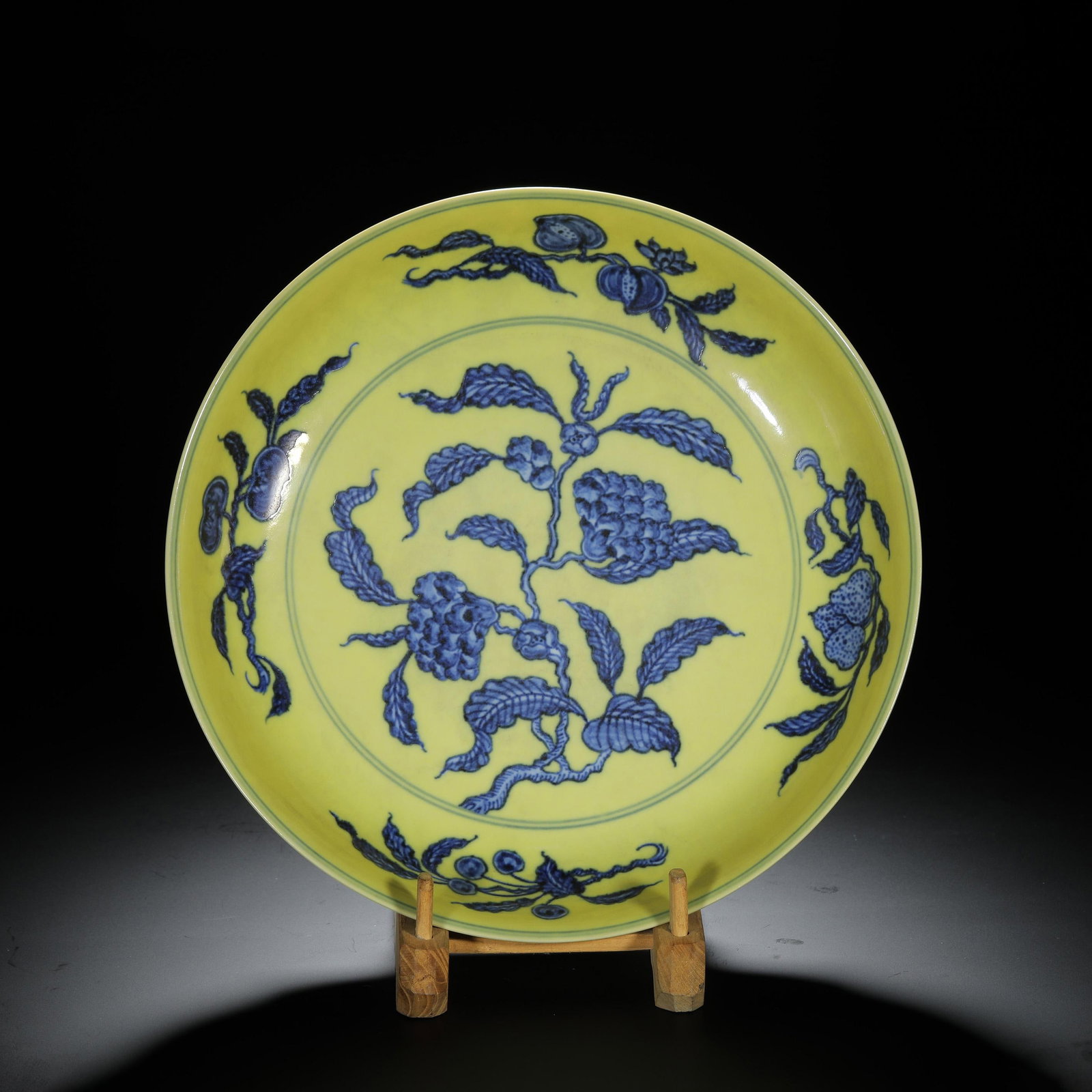 Yellow-Ground Blue and White Flower and Fruit Plate: Yellow-Ground Blue and White Flower and Fruit Plate. Diam.11.81" Height:2.36"