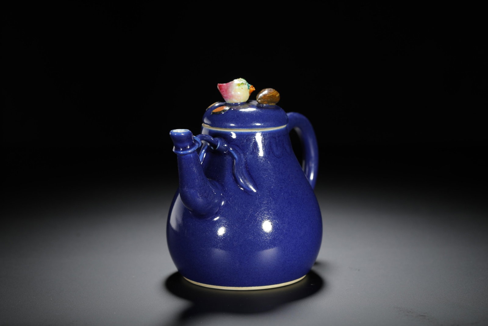 Blue-Glazed Teapot - 4