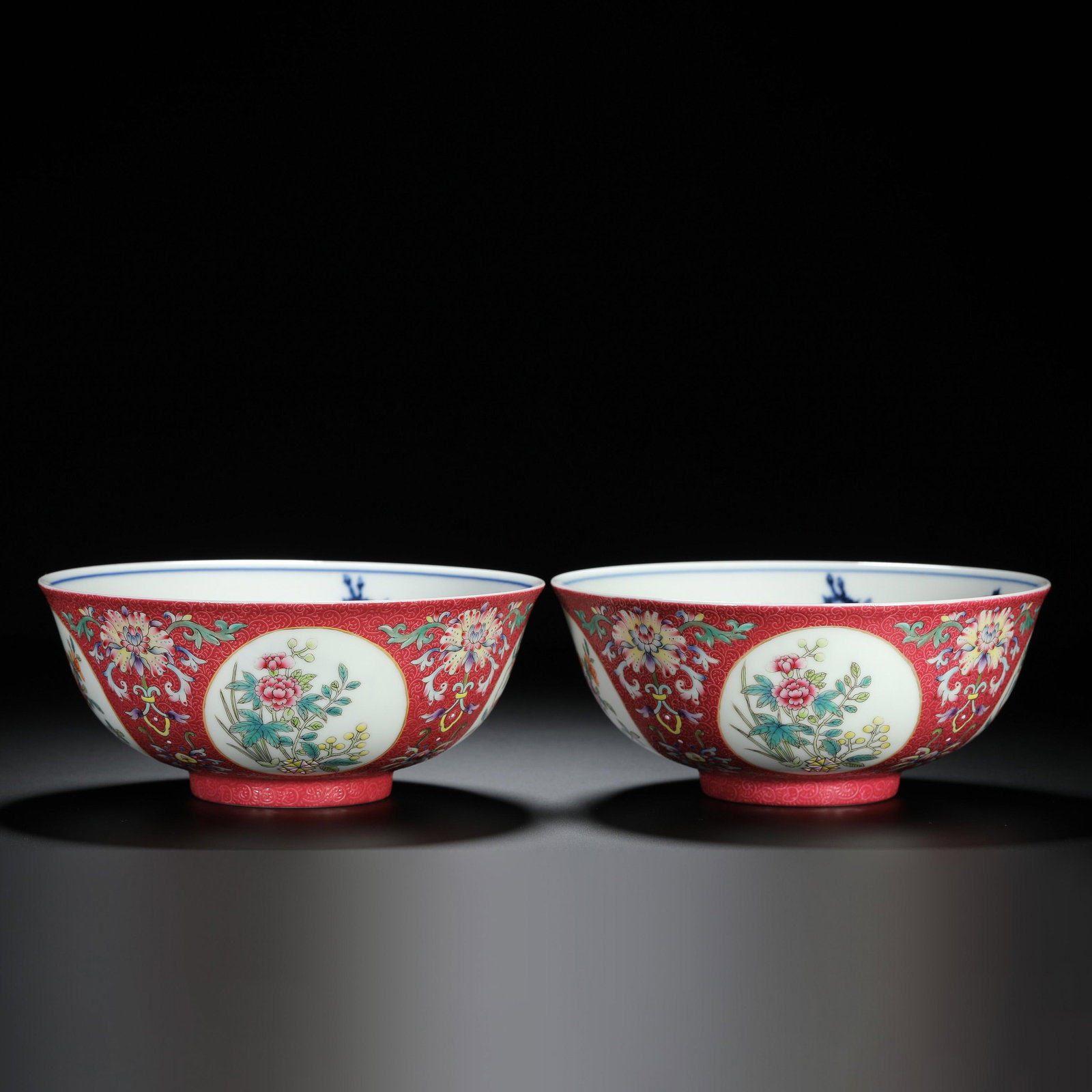 Pair of Rouge-Glazed Floral Bowls: Pair of Rouge-Glazed Floral Bowls. Diam.5.91" Height:2.56"