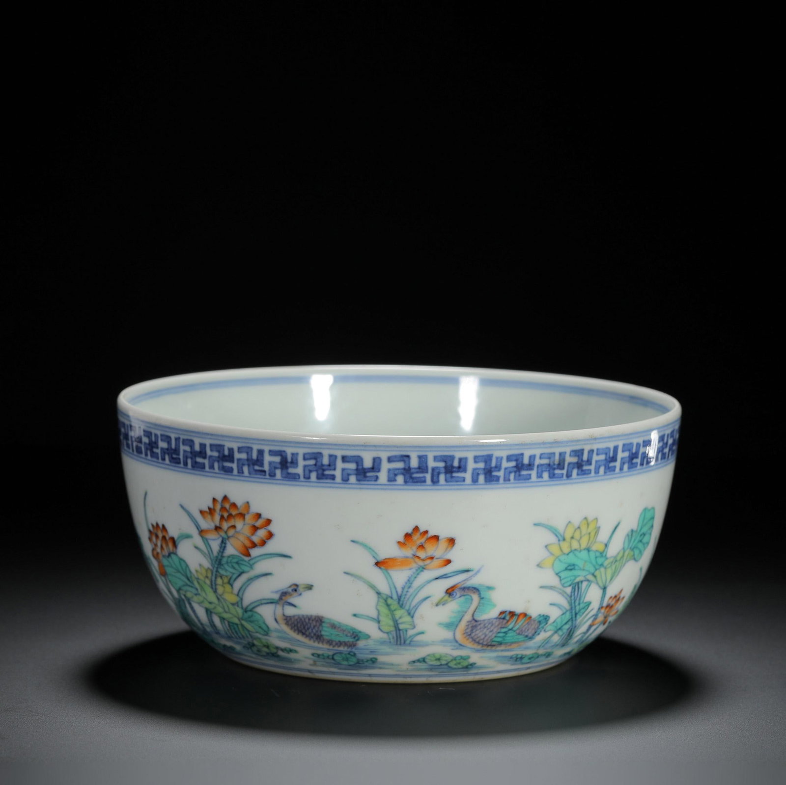 Wucai Flower and Bird Bowl: Wucai Flower and Bird Bowl. Length:6.30" Height:2.76"