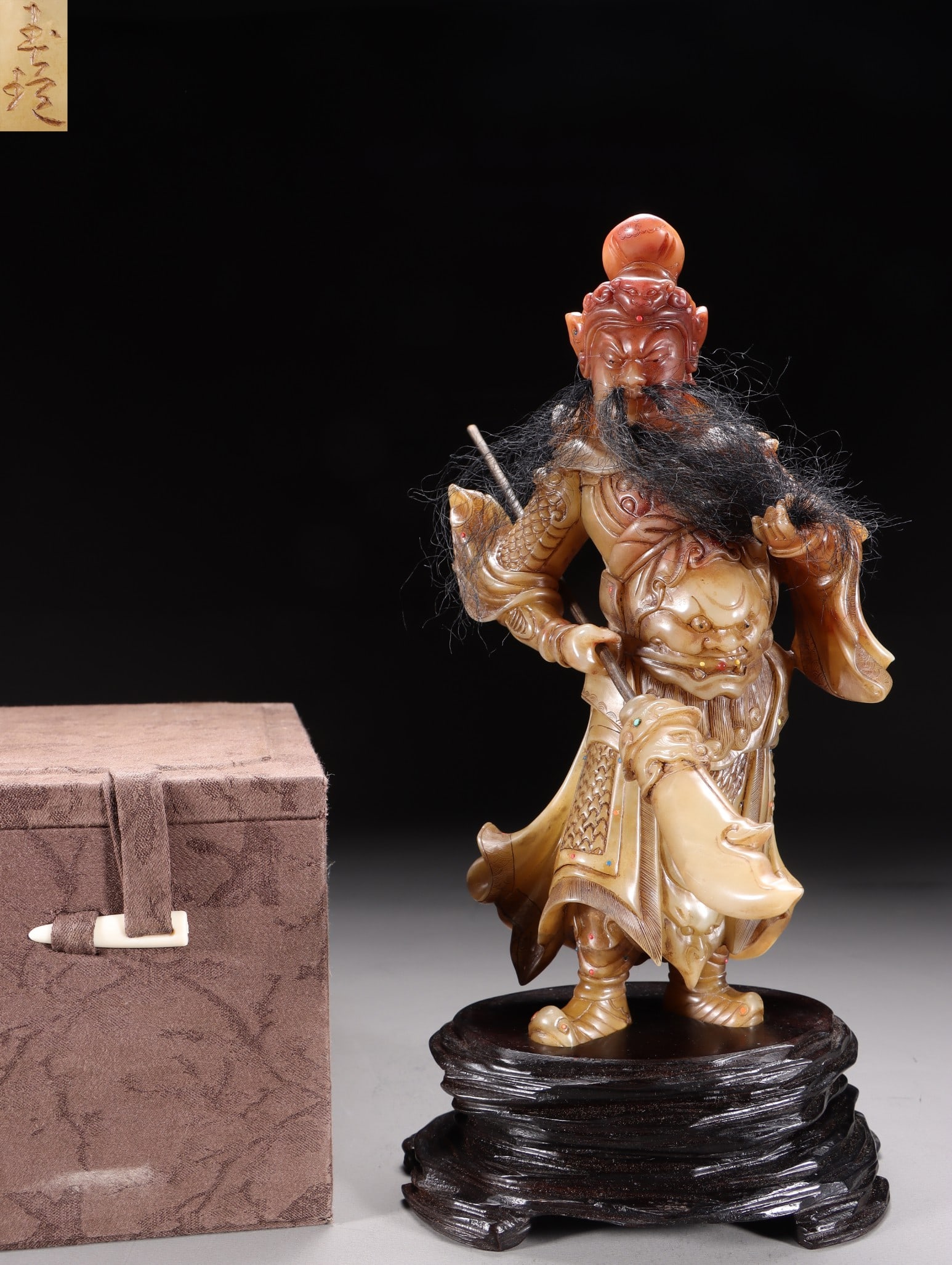 A Shoushan Stone Standing Guan Yu Figure (1 of 10)