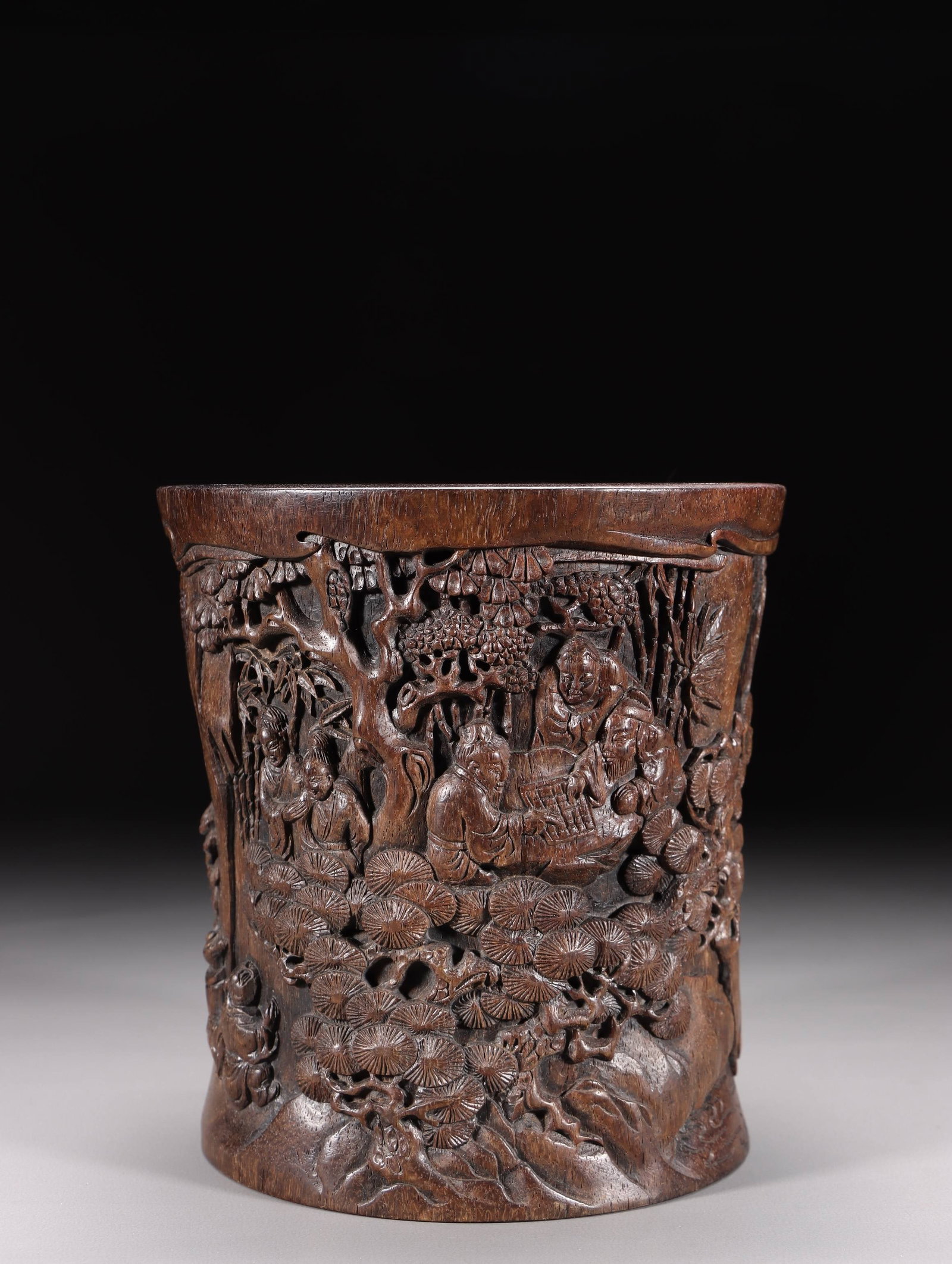 A Zitan Wood Carved Brushpot: Height: 5.39in; Diameter: 5.04in; Weight: 1.35lbs.