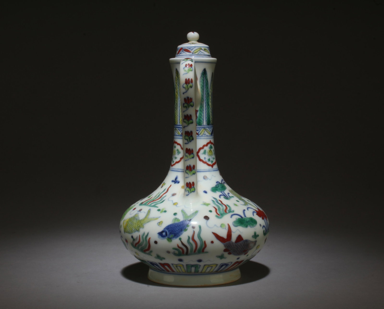 A Doucai Teapot - 3