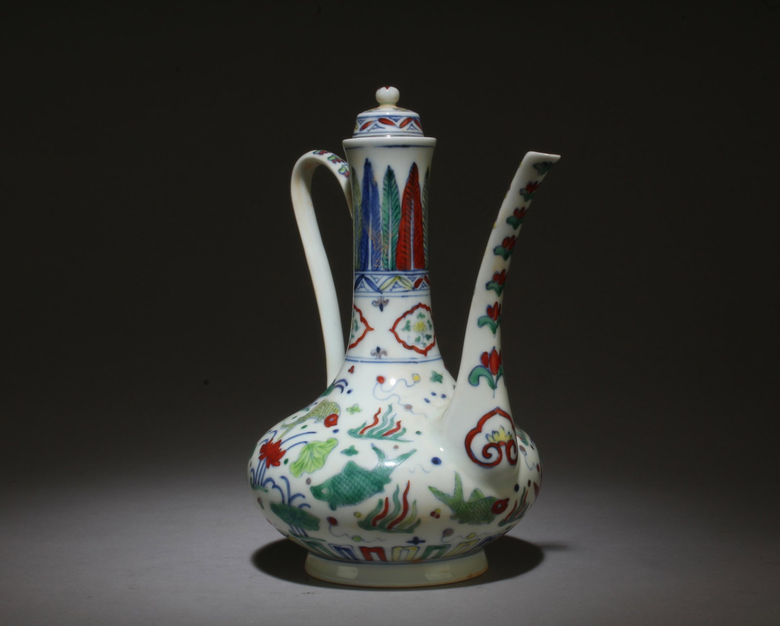 A Doucai Teapot - 6
