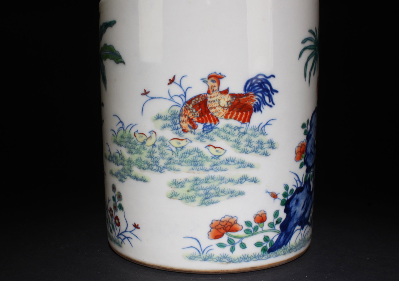 A Doucai Brush Pot - 4