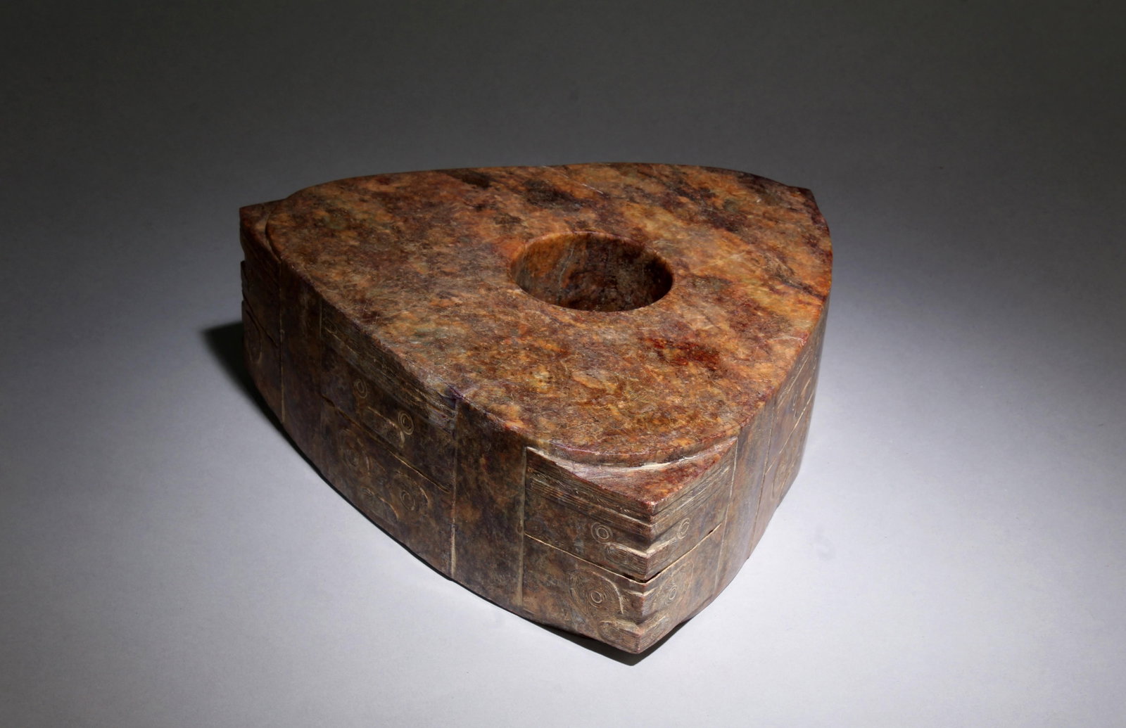 A Jade Cong - 3
