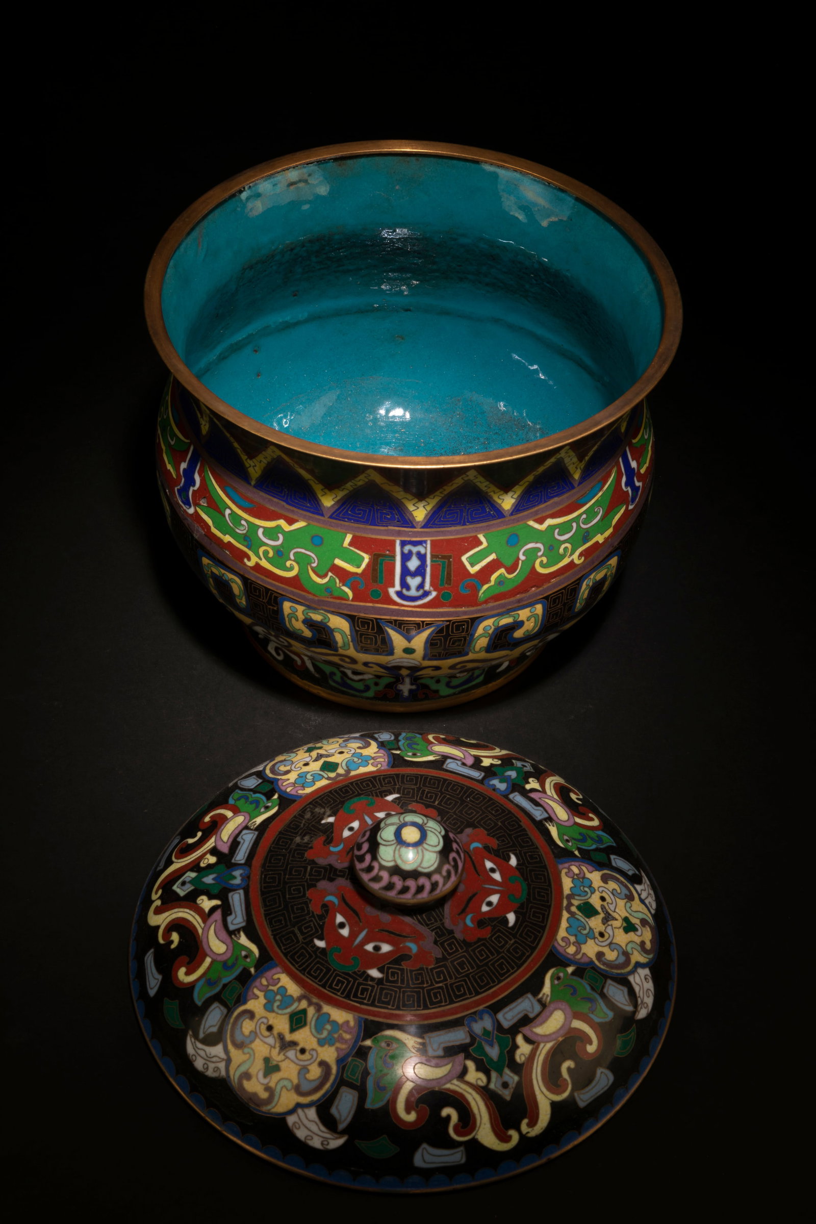 A Cloisonne Container - 3