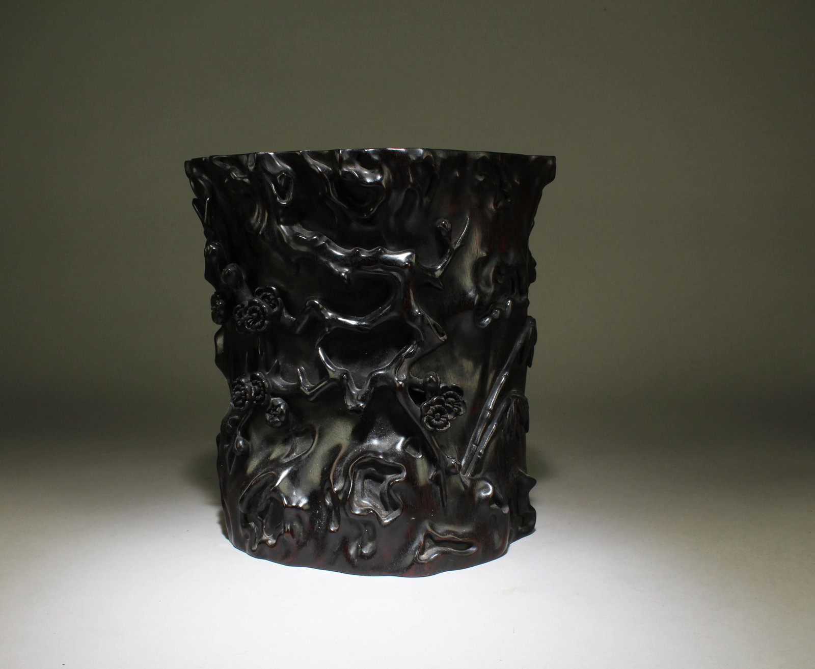 A Wood Brush/Pen Pot: A Wood Brush/Pen Pot. Dimensions: 10" x 10"