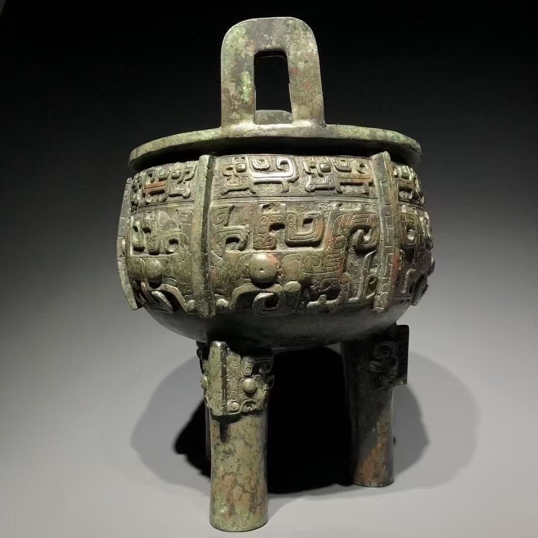 A Bronze Ding with Taotie Pattern - 4
