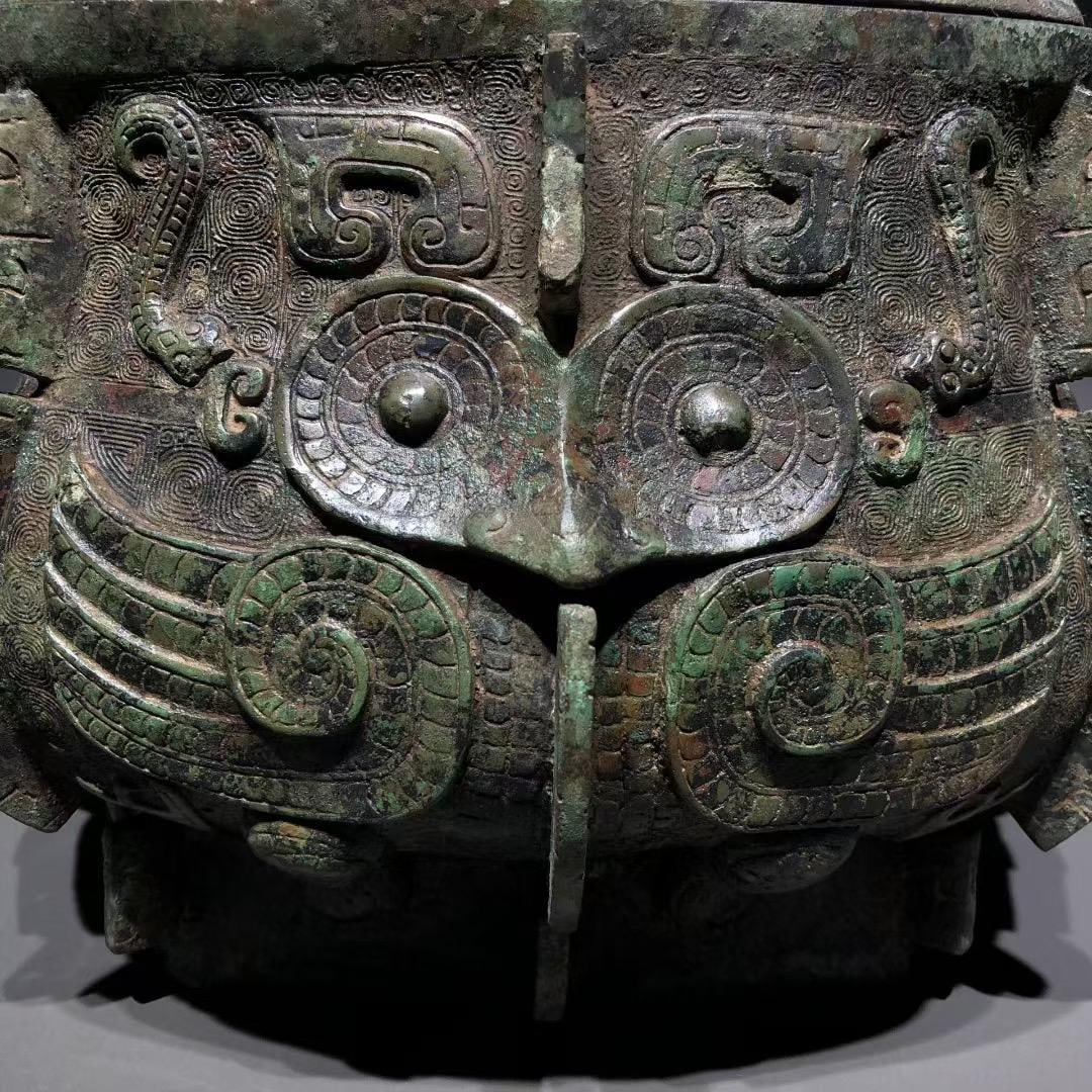 A Bronze Yi with Partridge Pattern - 2