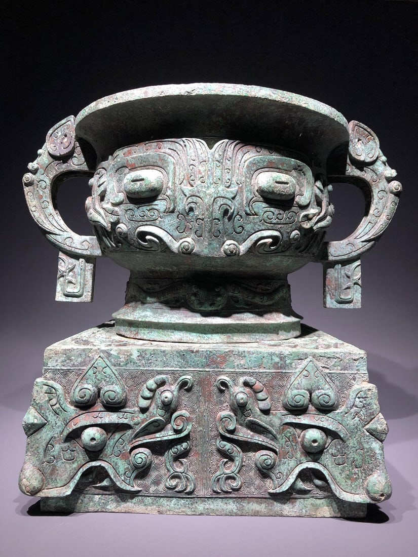 A Bronze He with Bird Form: A Bronze He with Bird Form. Dimensions: 20.87in x 13.78in x 17.32in; Weight: 132.28lbs.