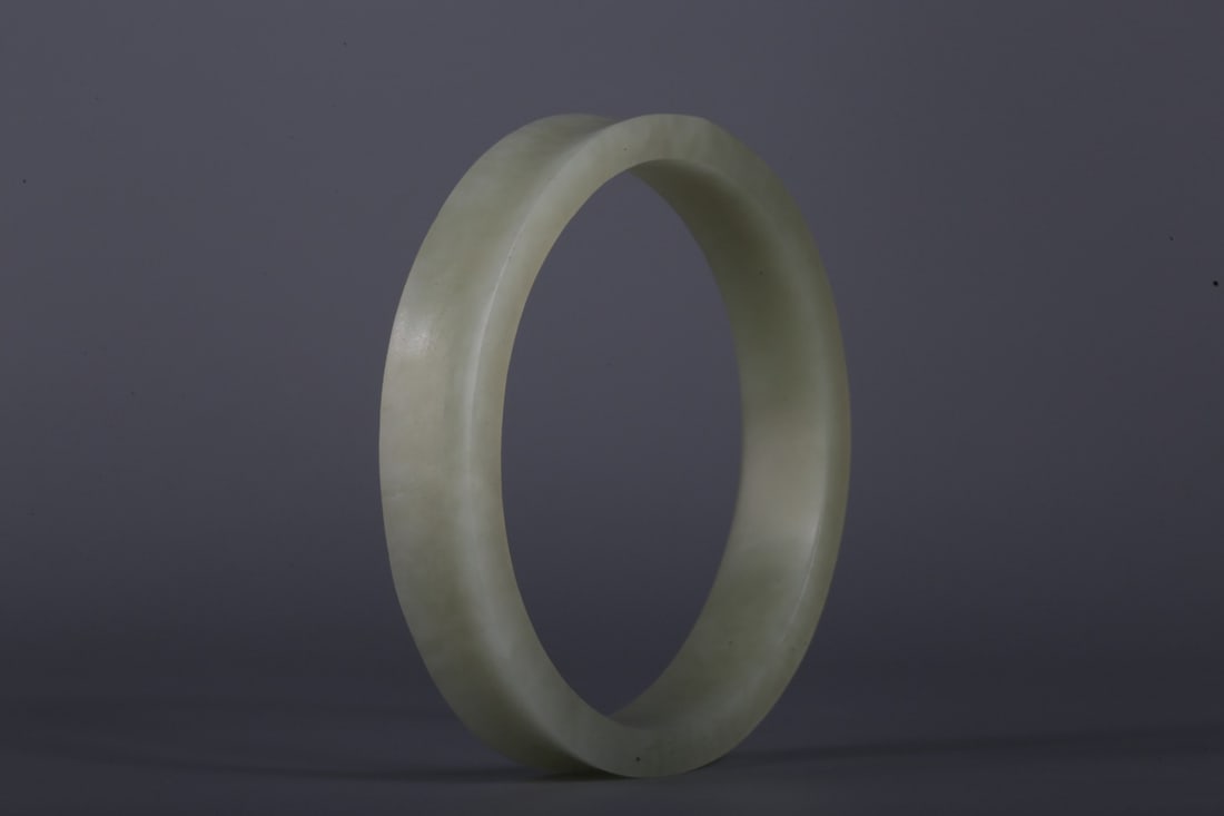 A Hetian White Jade Ring - 3