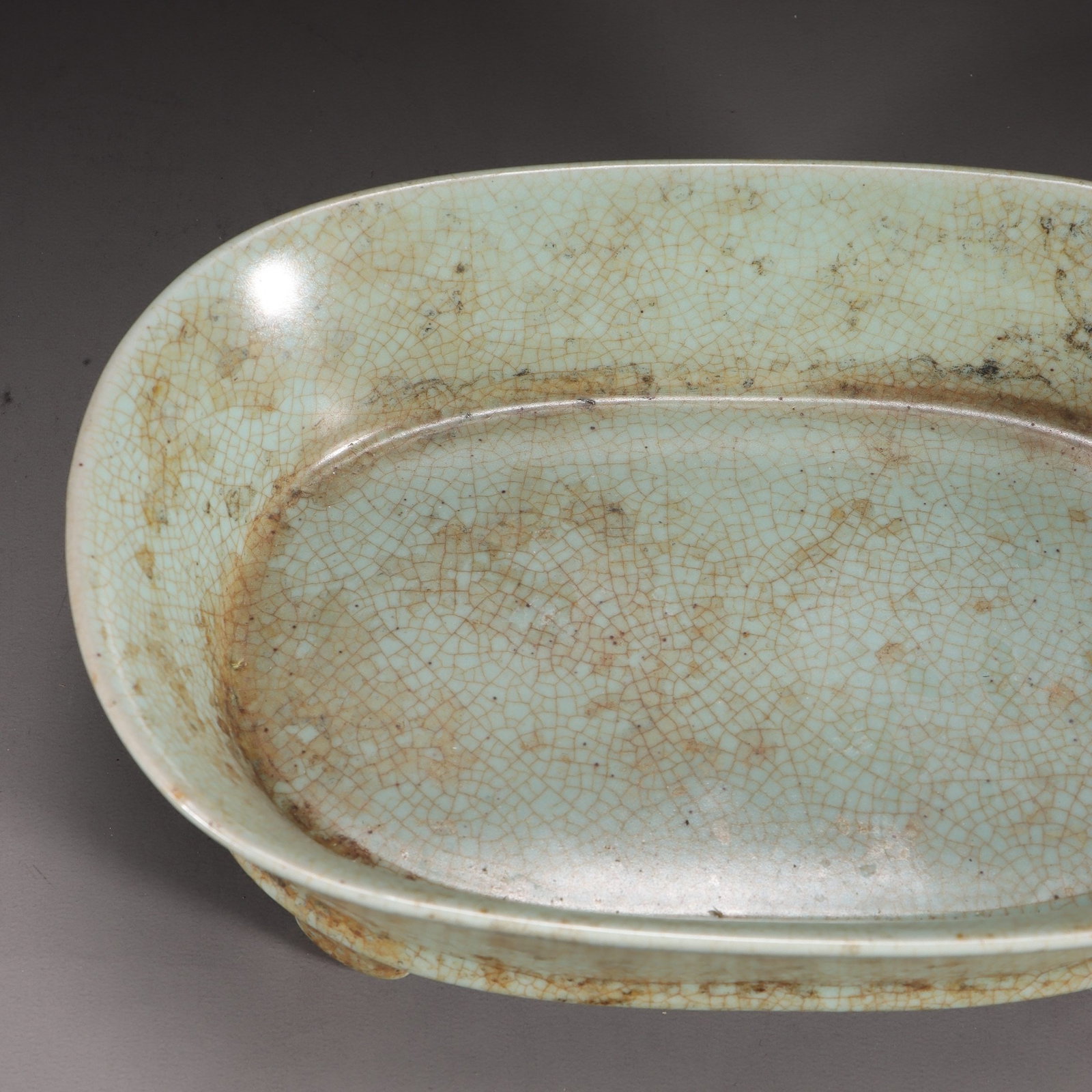 A Ru Ware Celadon Four-Legged Basin - 4