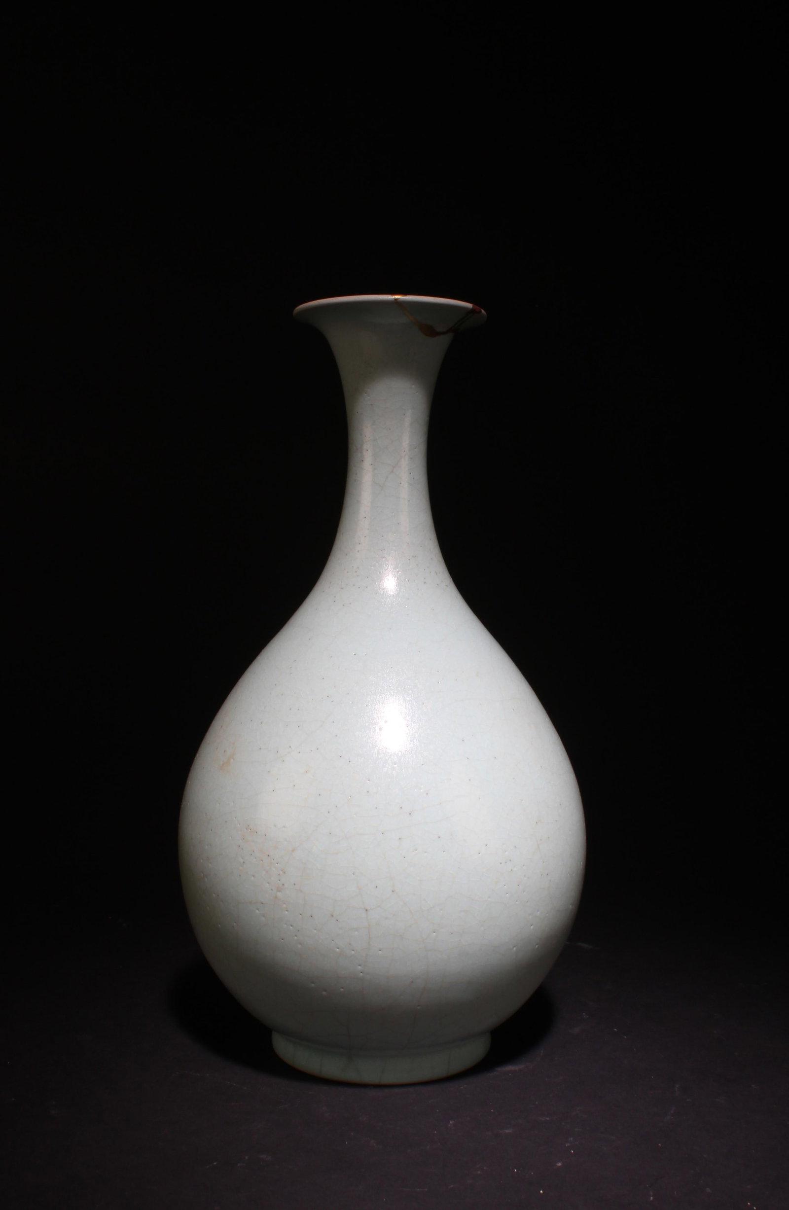 A Ruyao Vase - 2