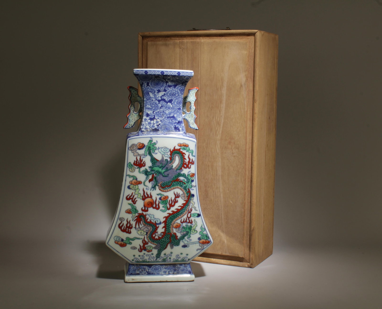 A Multi-Colored Vase with Box: A Multi-Colored Vase with Box. Dimension: 6.75" x 13.25"
