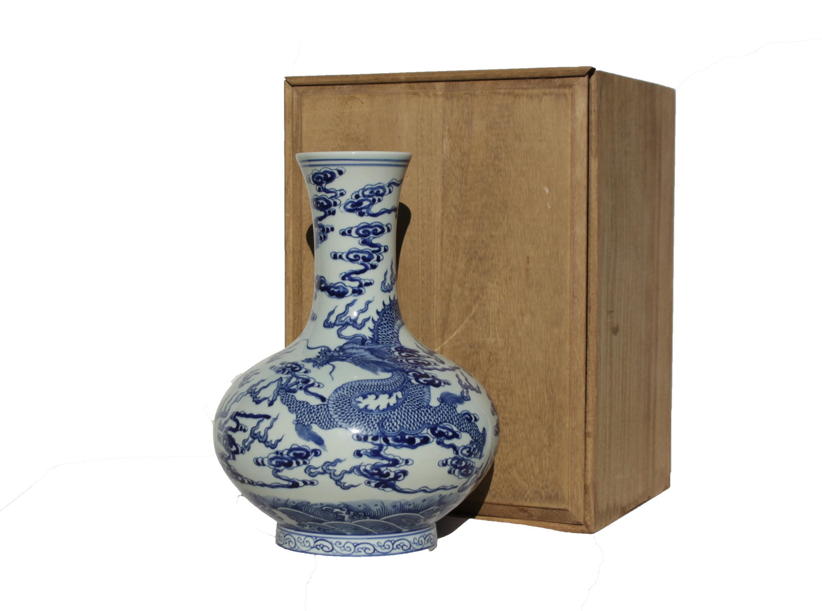 A Blue and White Dragon Vase with Box (1 of 6)