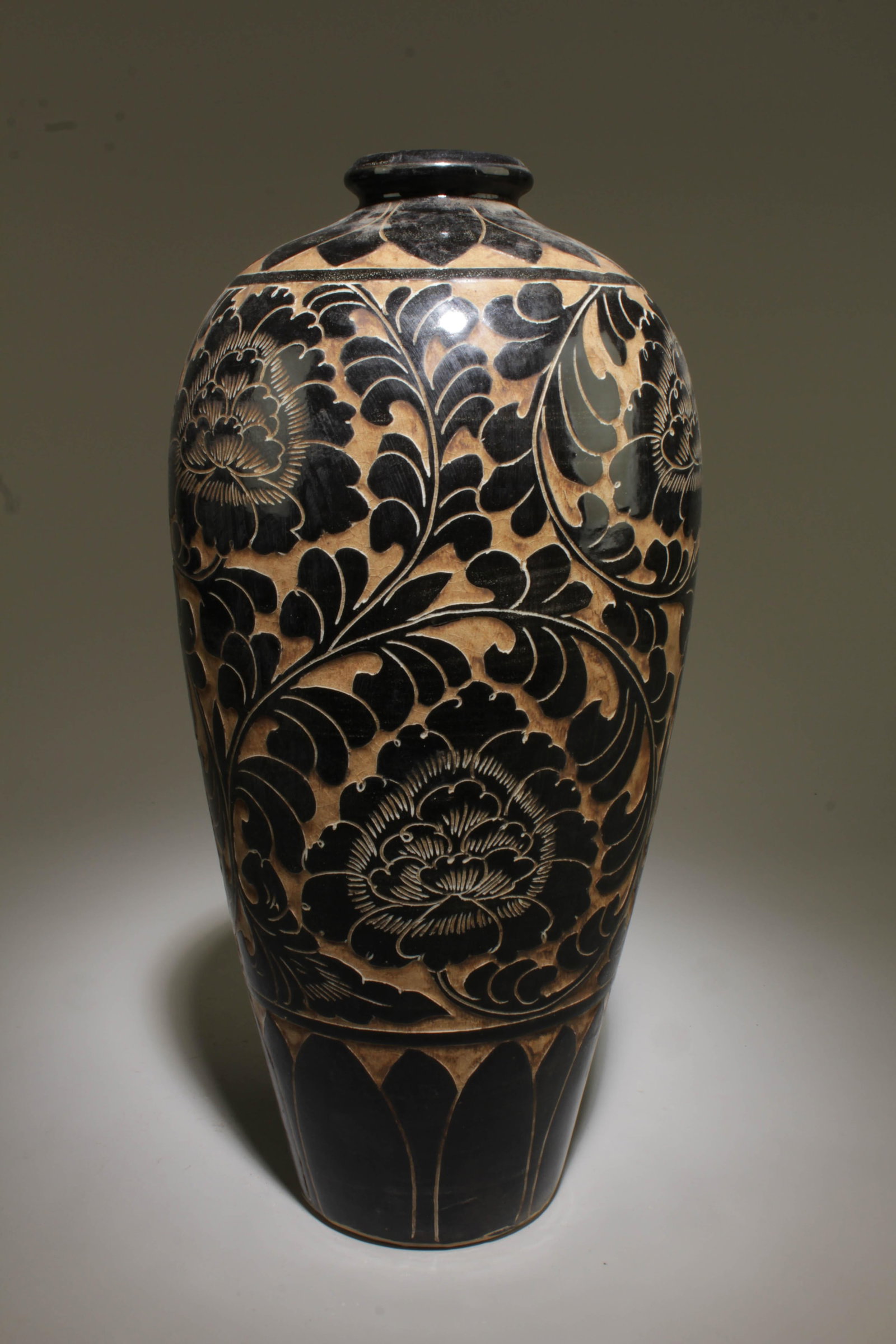A Cizhou Vase - 2