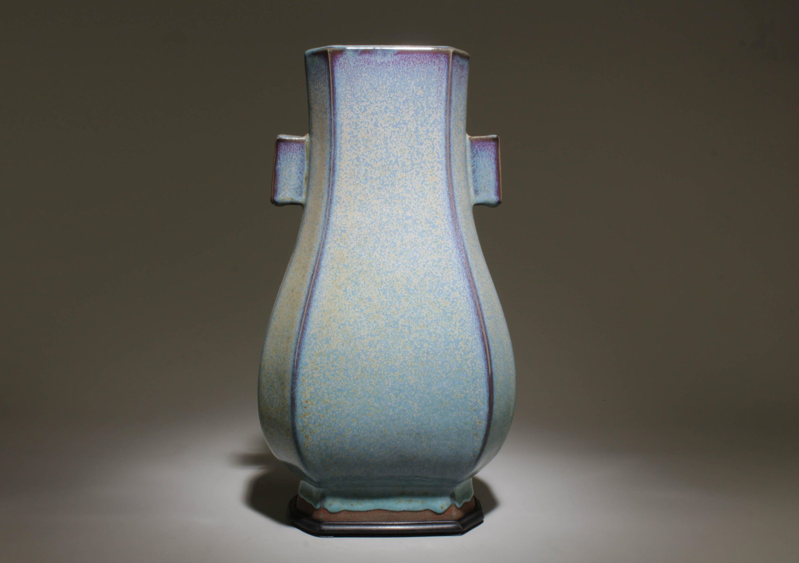 A Junyao Vase with Stand: A Junyao Vase with Stand. Dimension: 6.75" x 12.5" w/ stand.