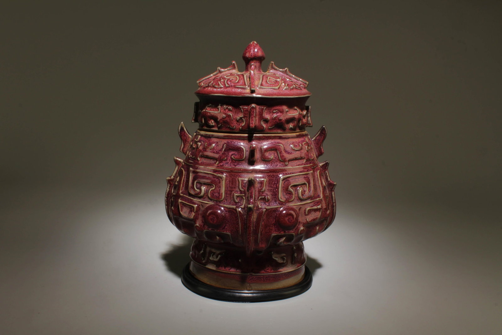 A Junyao Pot with Lid and Stand: A Junyao Pot with Lid and Stand. Dimension: 6.5" x 9.5" w/ stand.