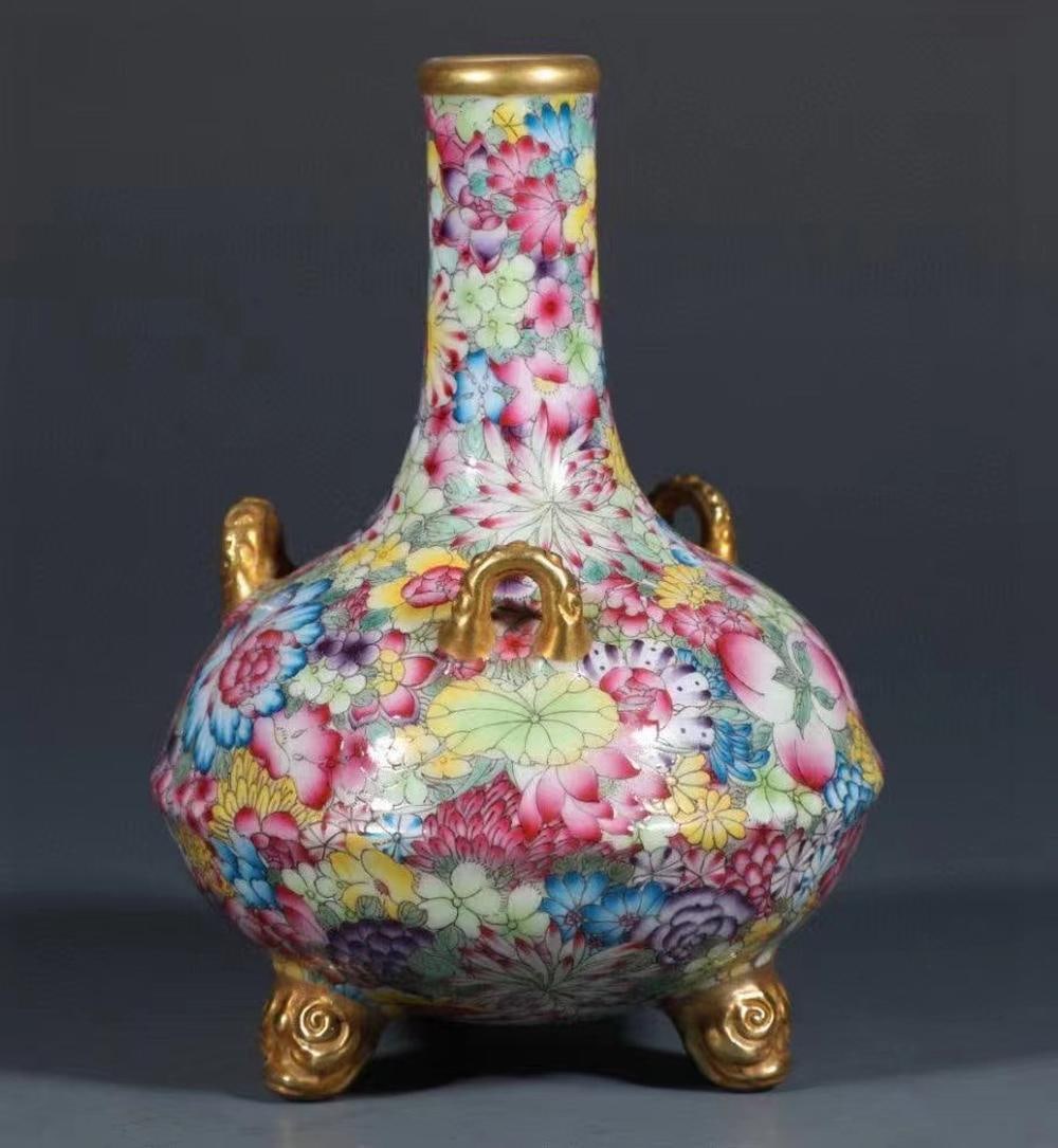 A Polychrome Vase: A Polychrome Vase. 'YongZheng' mark. Height: 5.5" Diameter: 4"