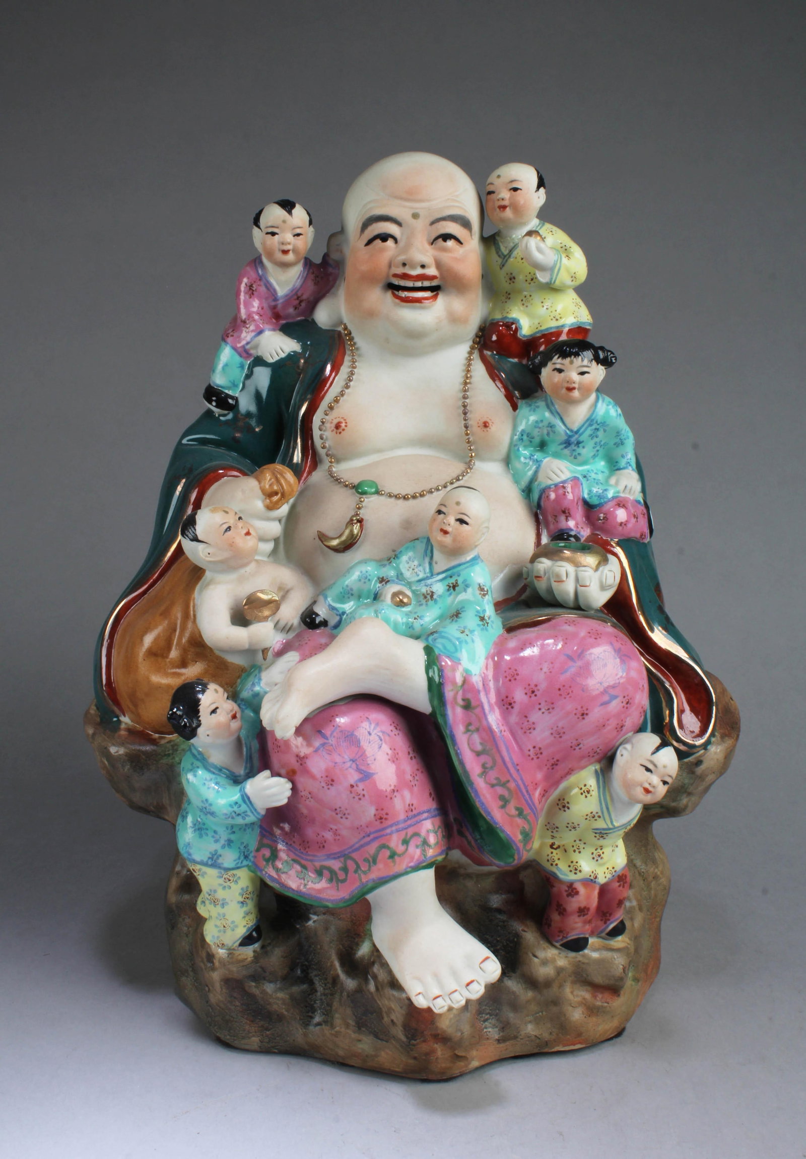 Chinese Famille Rose Porcelain Buddha Statue: Chinese Famille Rose Porcelain Buddha Statue. Height: 15.25"