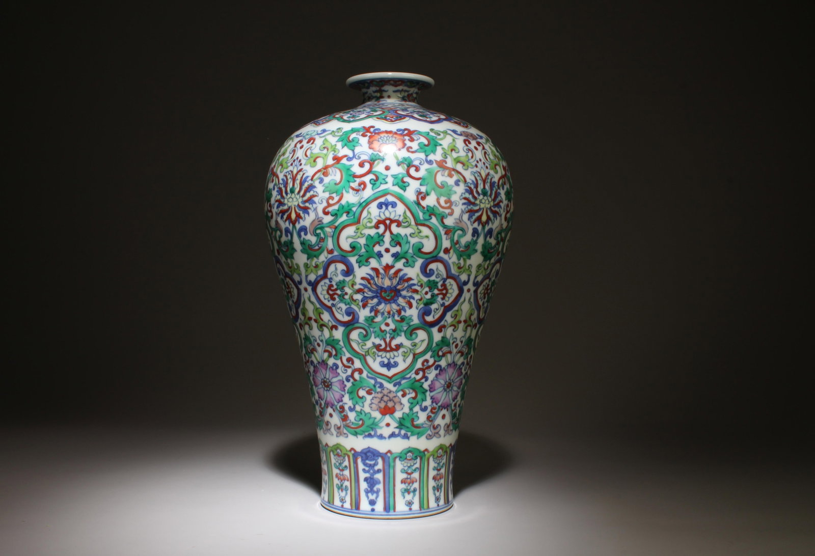 A Doucai Vase - 5
