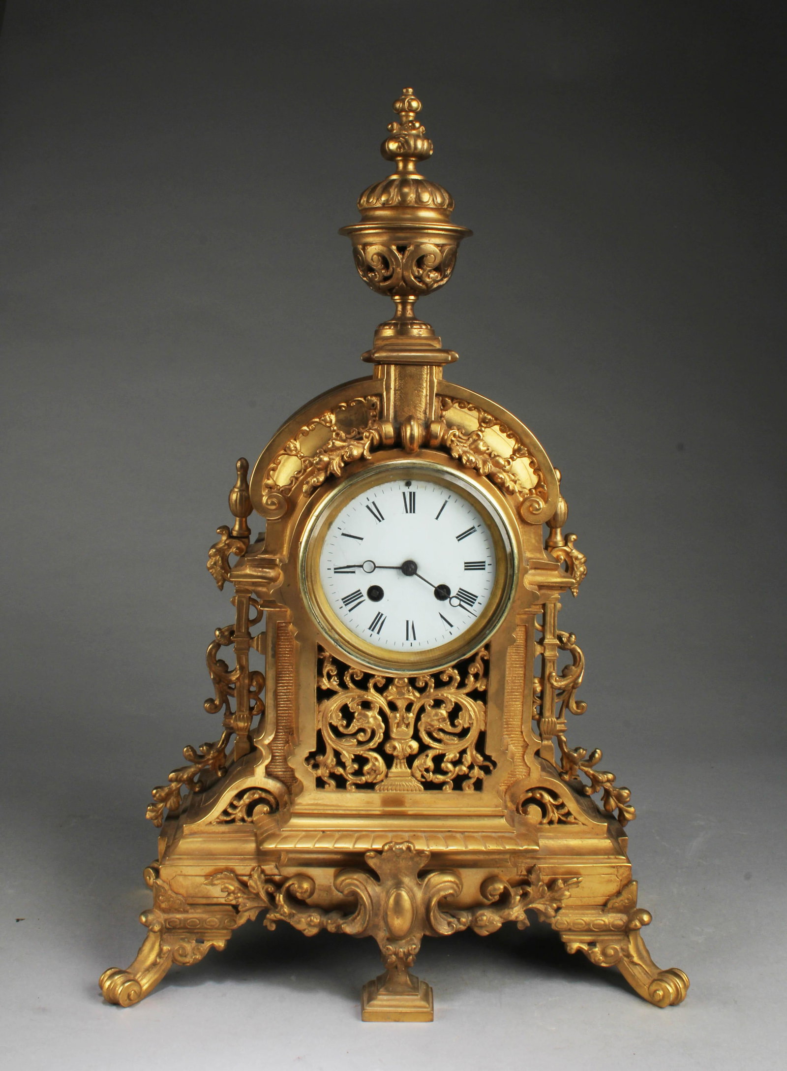 A Western Styled Table Clock (1 of 4)