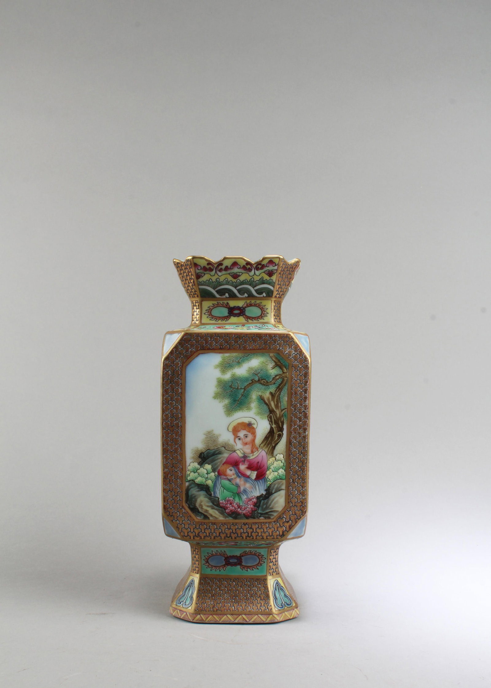 Chinese Porcelain Vase: Chinese Porcelain Vase. 'YongZheng' mark at base. Height: 9.25"