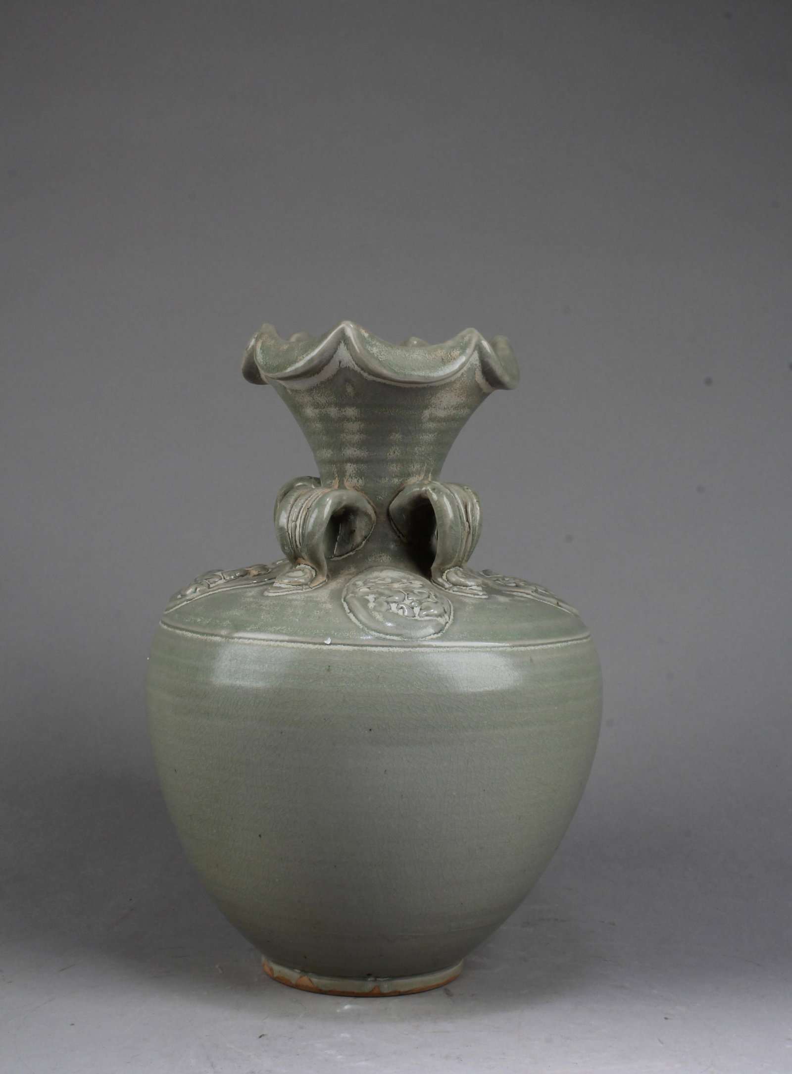 A Pottery Vase (1 of 5)