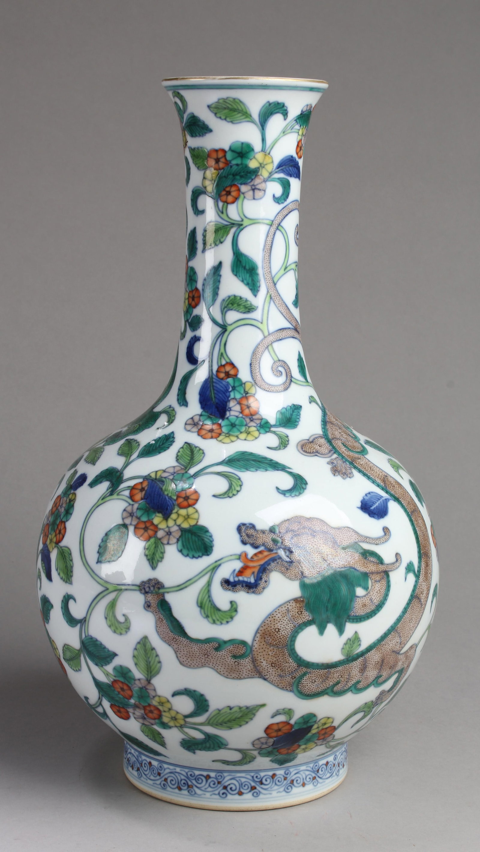 Chinese Famille Verte Porcelain Vase: Chinese Famille Verte Porcelain Vase, decorated with dragons and polychrome flowers. 'YongZheng' mark at base. Height: 14"