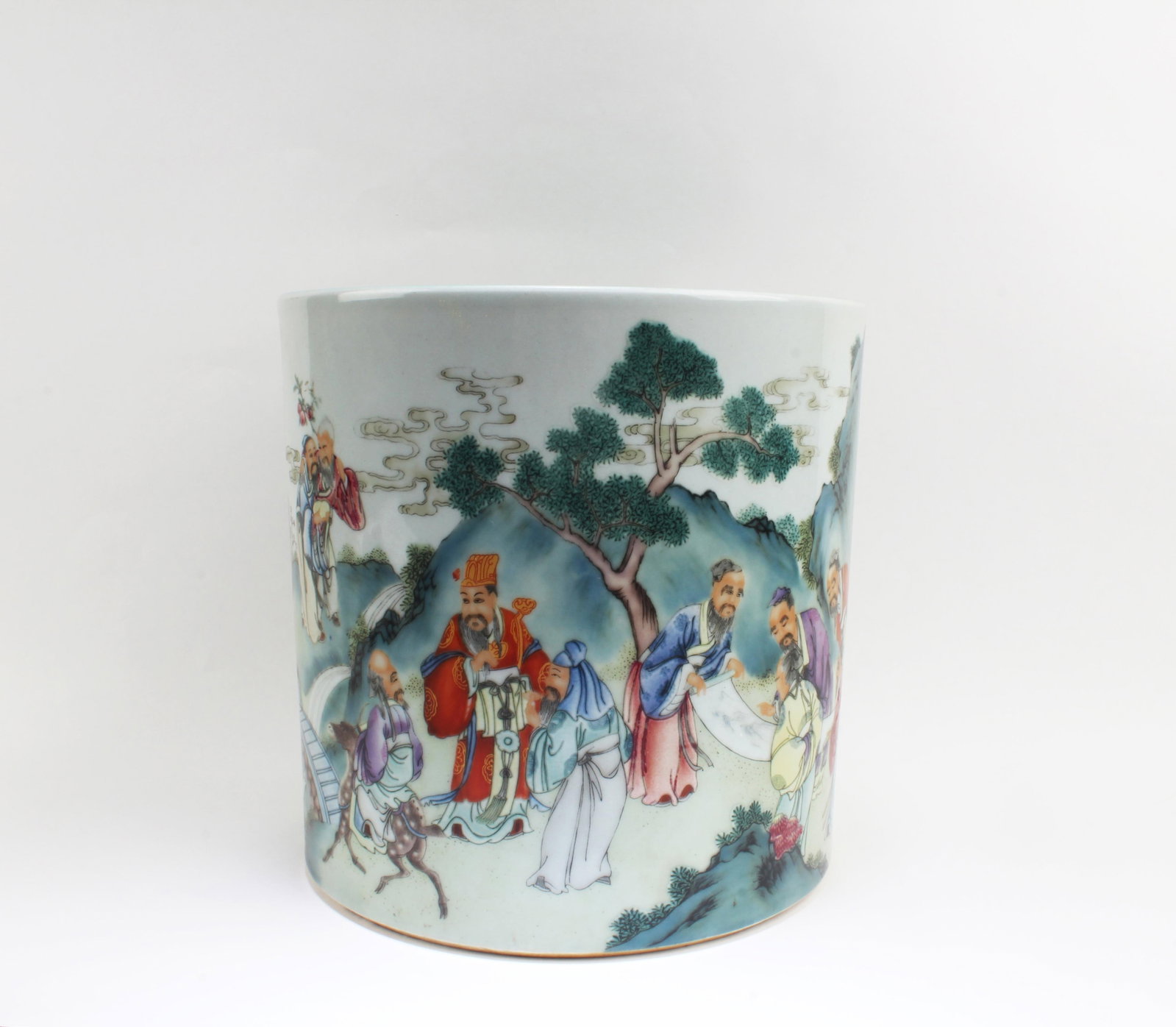 Chinese Porcelain Brushpot: Chinese Porcelain Brushpot. 'QianLong' mark at base. Height: 8.3" Diameter: 8.5"