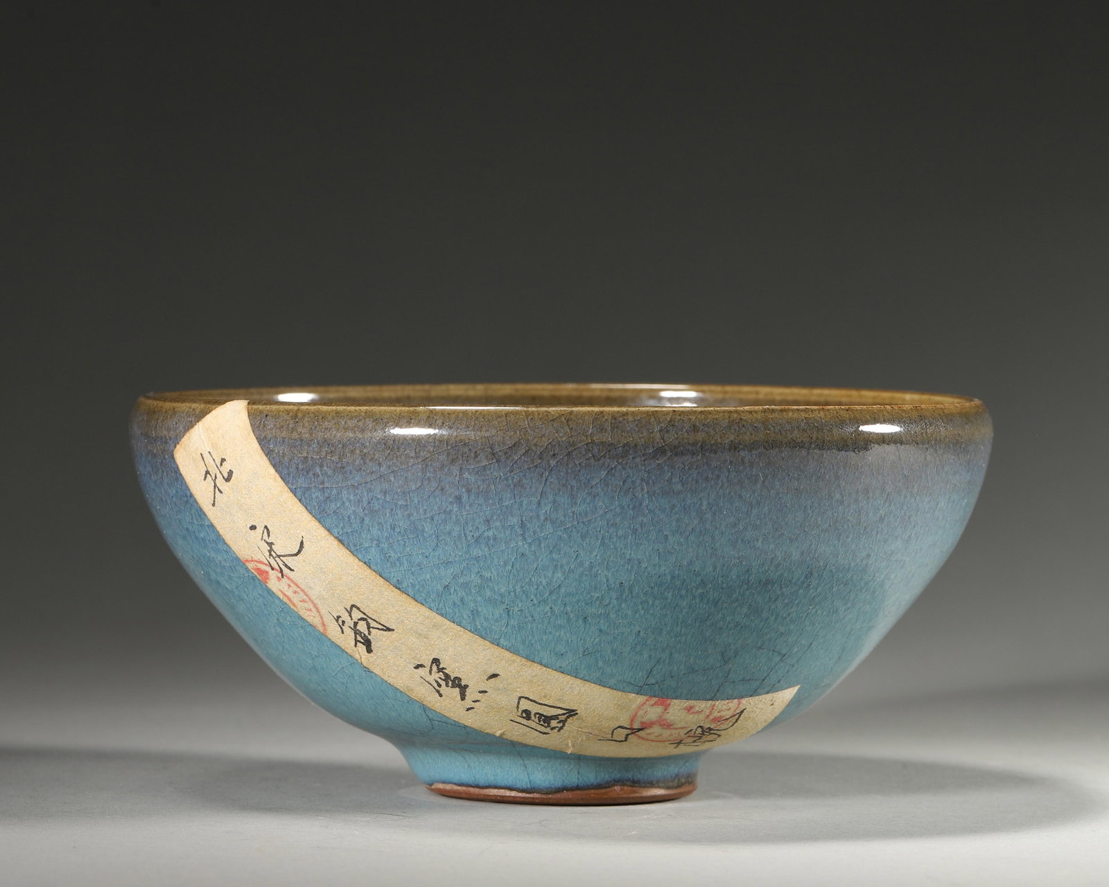 A JUNYAO SKY-BLUE GLAZED BOWL WITH PURPLE SPLASHES, NORTHERN SONG TO JIN DYNASTY (10TH-13TH CENTURY) (1 of 8)