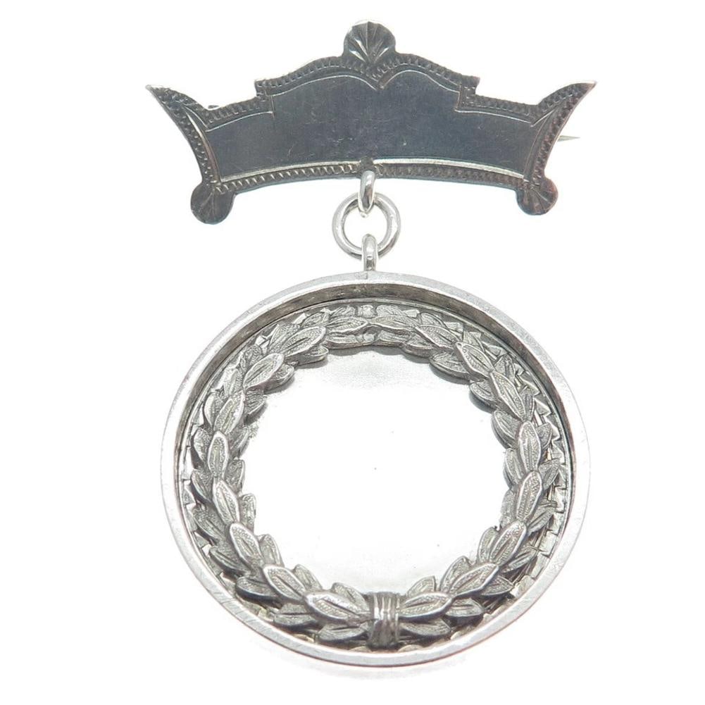 Vintage Silver-Tone Wreath-Form Medal or Badge (1 of 2)
