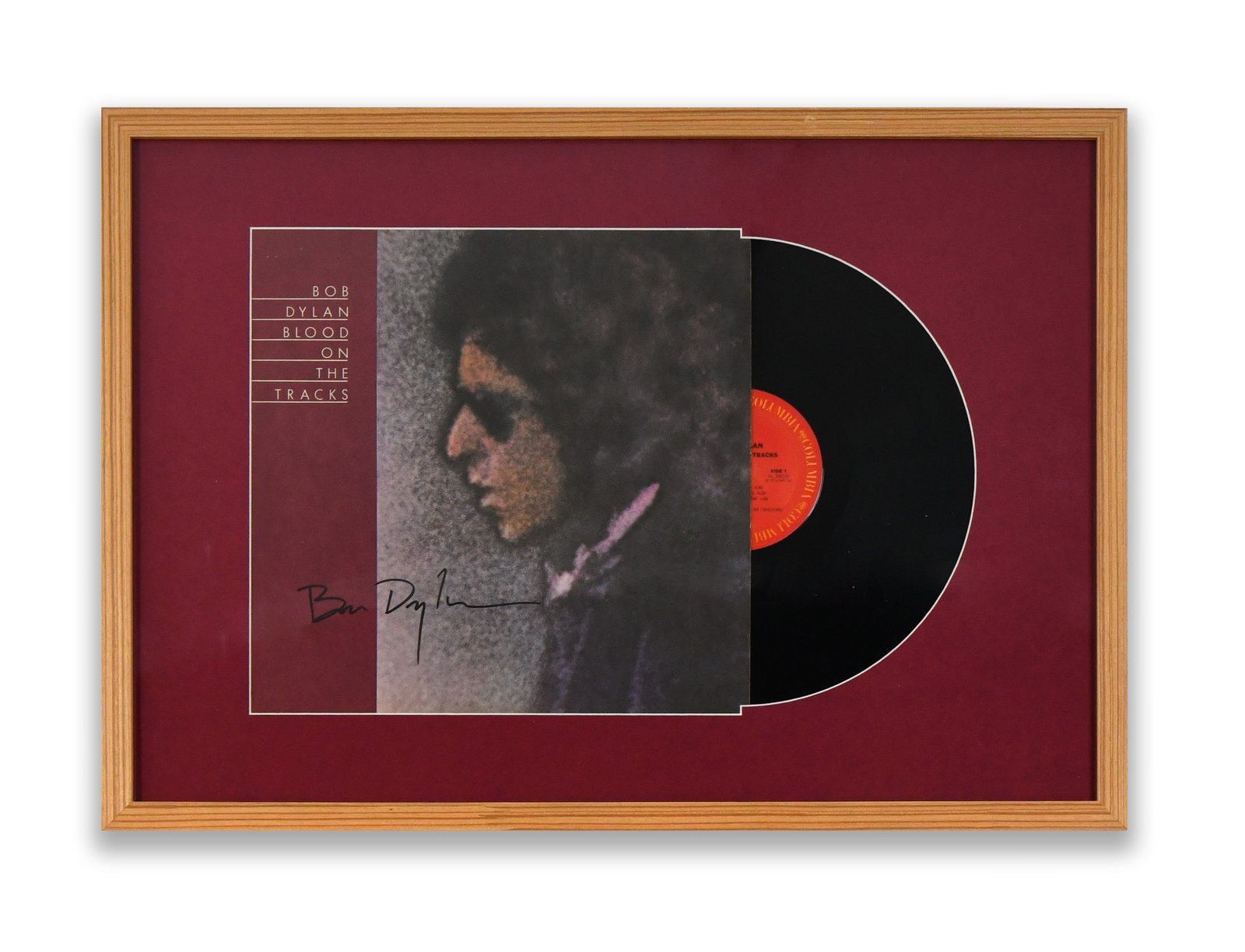 BOB DYLAN - BLOOD ON THE TRACKS SIGNED LP ALBUM (FRAMED DISPLAY) (1 of 1)