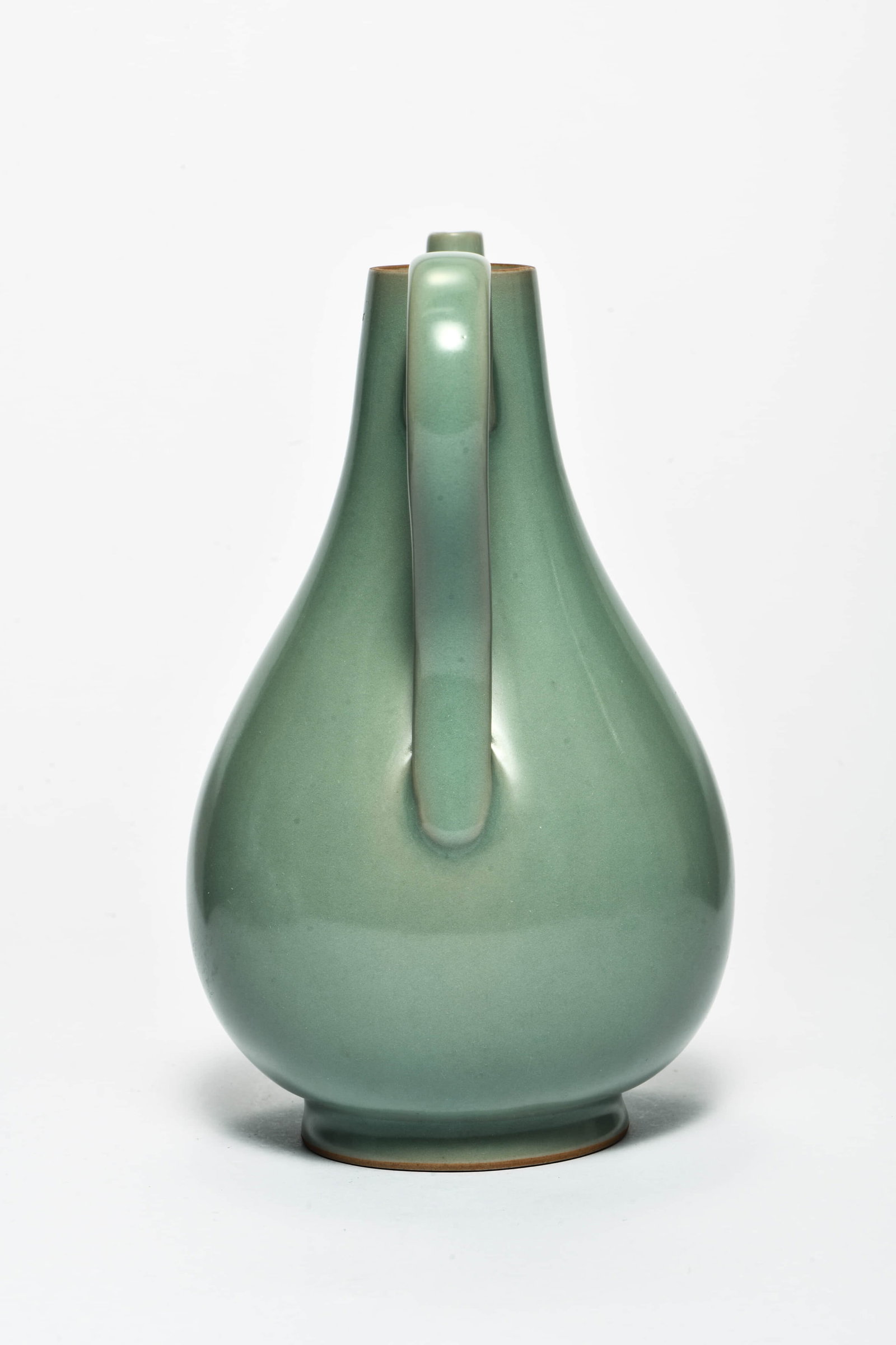 A celadon-glazed ewer - 4