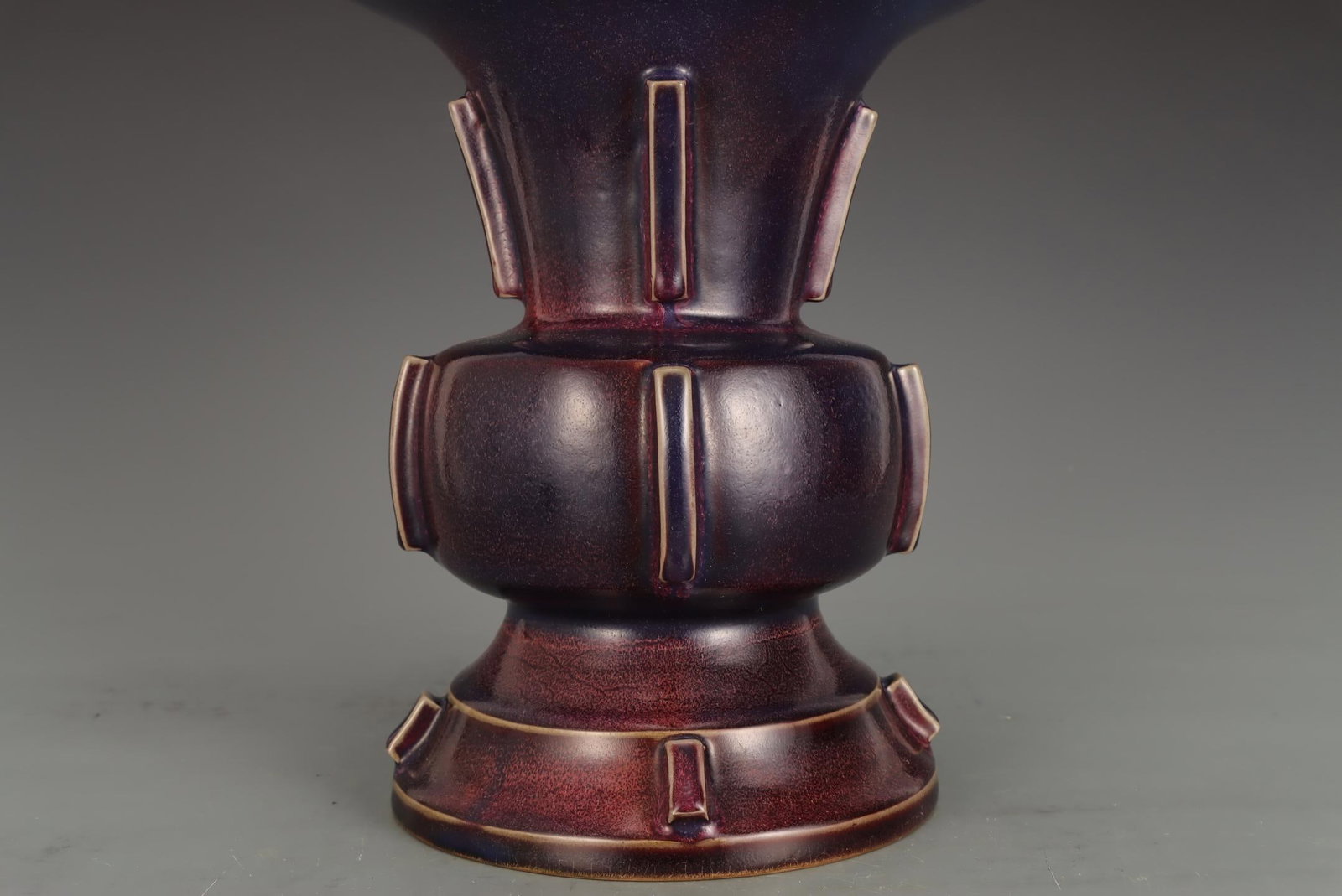 A Jun Ware Zun Vessel - 4