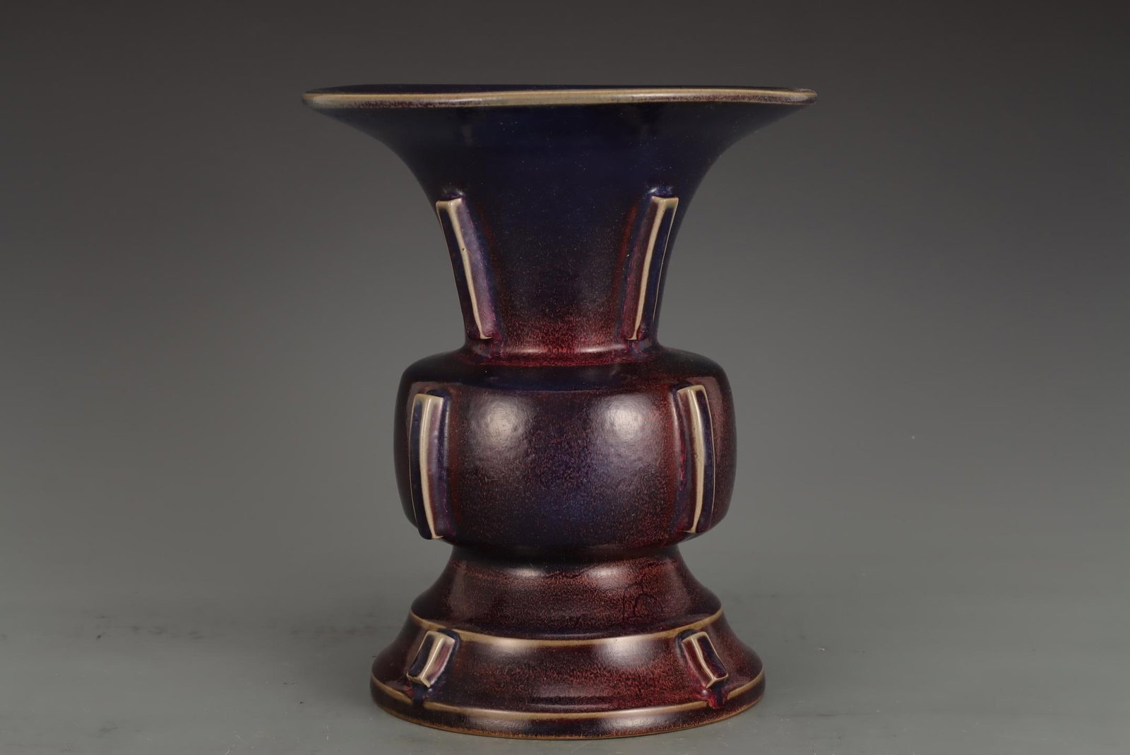 A Jun Ware Zun Vessel - 5