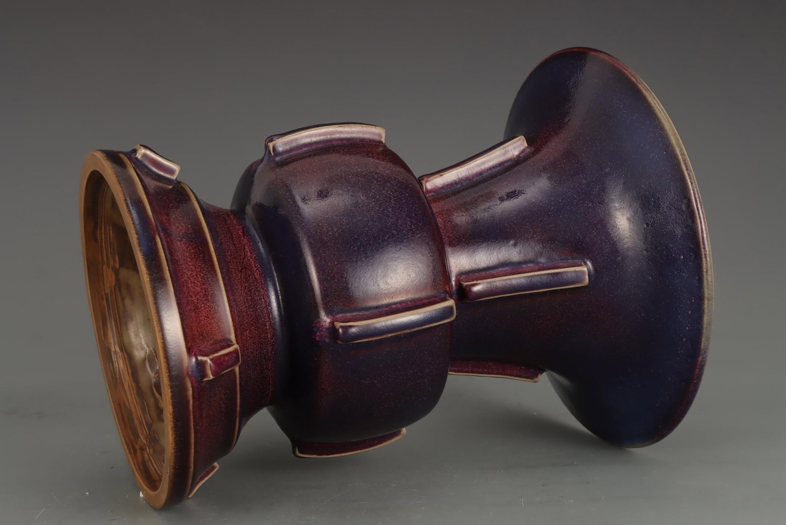 A Jun Ware Zun Vessel - 7