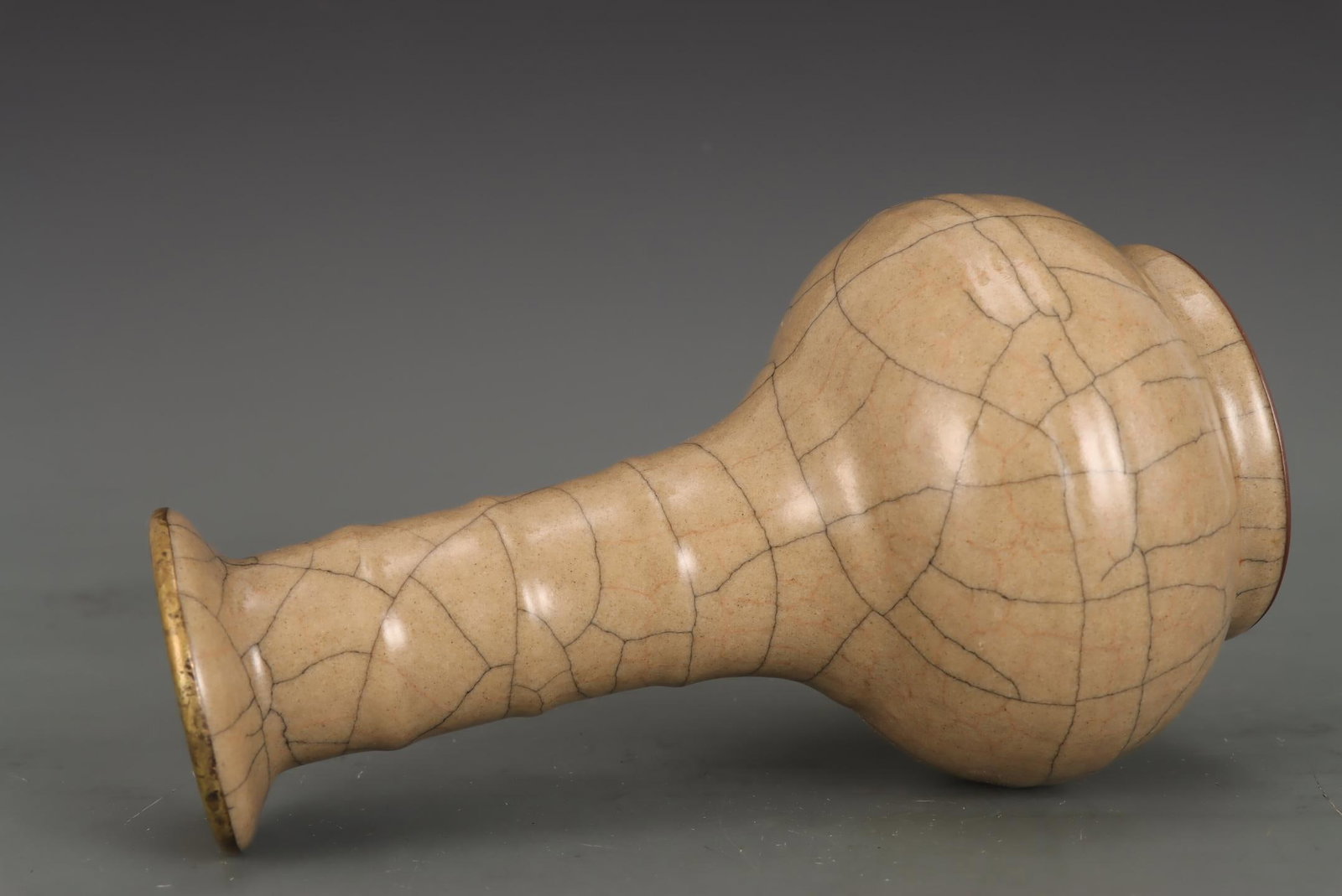 A Ge Ware Celadon Vase - 6