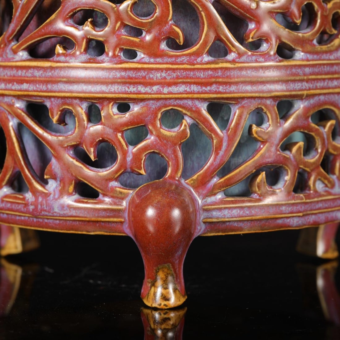 A Jun Ware Purple-Splashed Tripod Censer - 4