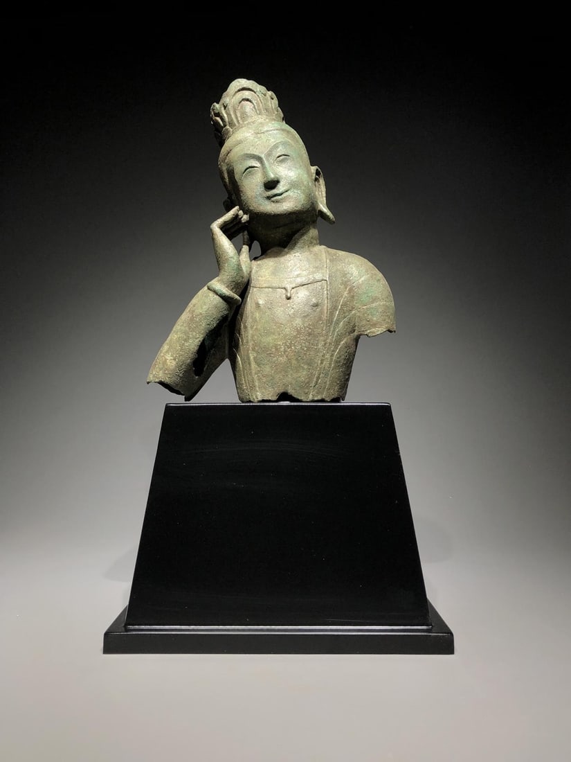 A Bodhisattva Statue (1 of 9)