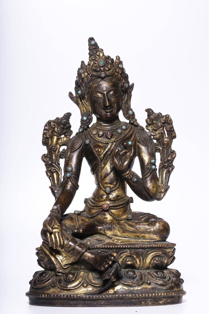 A Gilt Bronze Green Tara Statue: A Gilt Bronze Green Tara Statue. Dimensions: 6.30in x 3.74in x 2.95in; Weight: 757g.