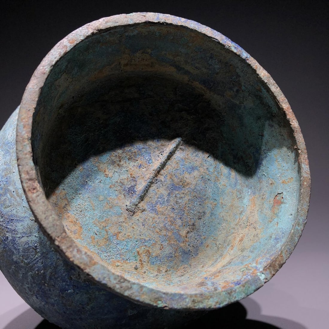A Bronze Handle Vessel - 9